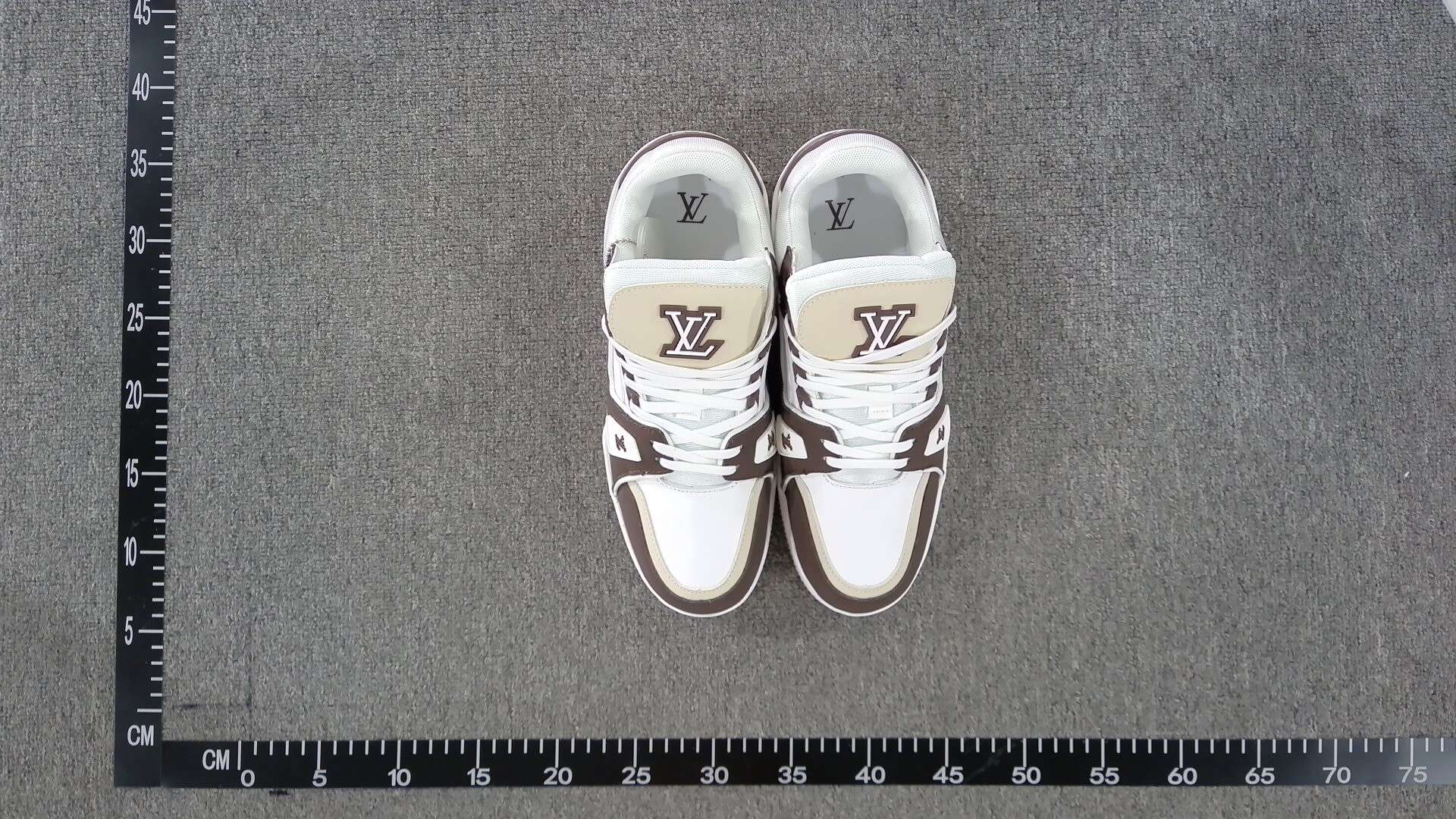 GP Chunky Sneakers - Trendy Fashion Shoes for Men and Women