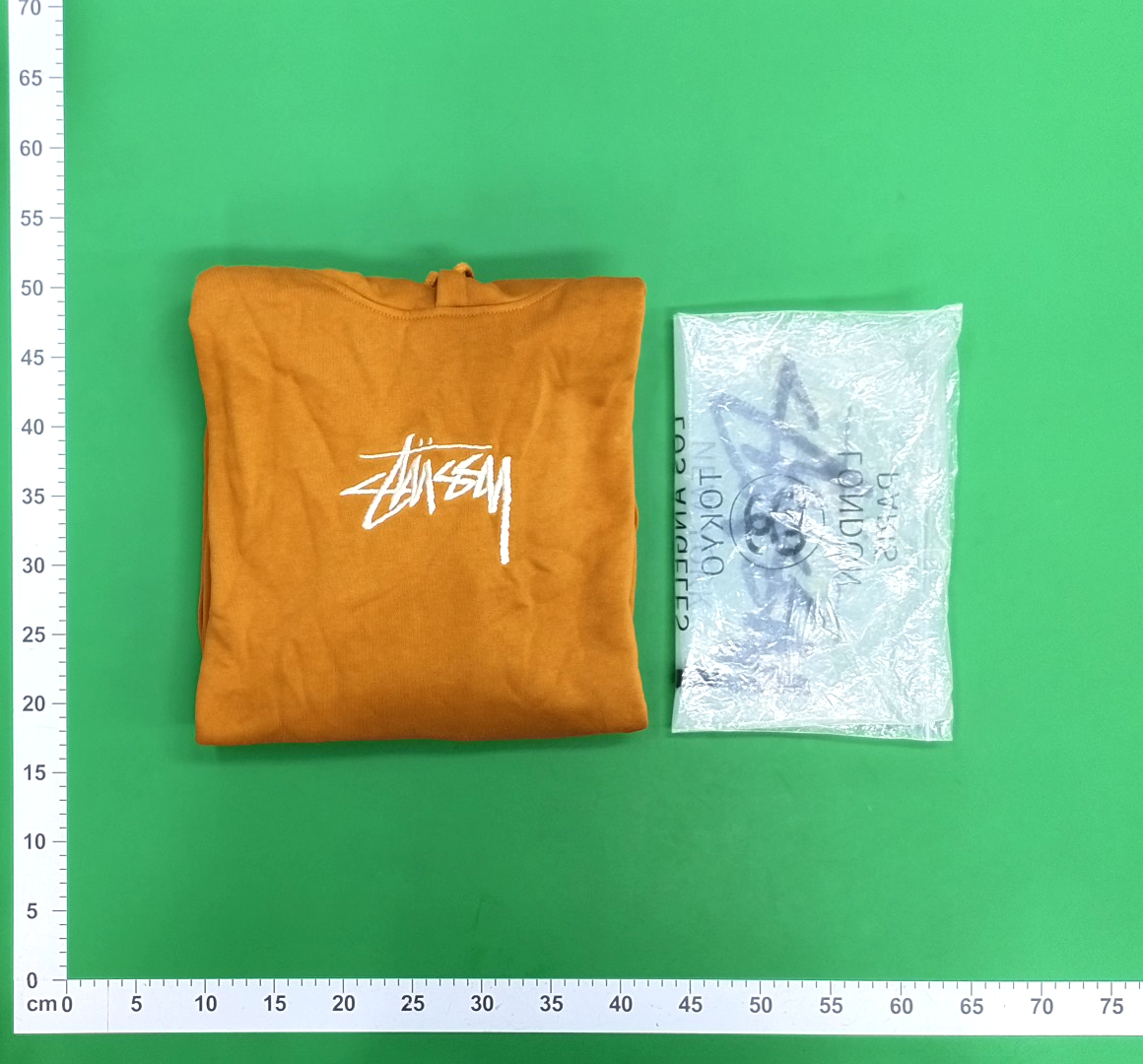 Unisex Hoodie Sweatshirt in 6 Colors