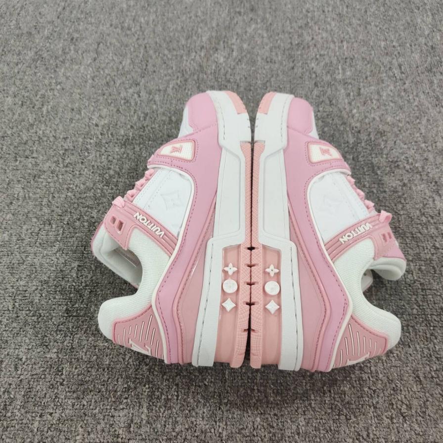 GP Chunky Sneakers - Trendy Fashion Shoes for Men and Women