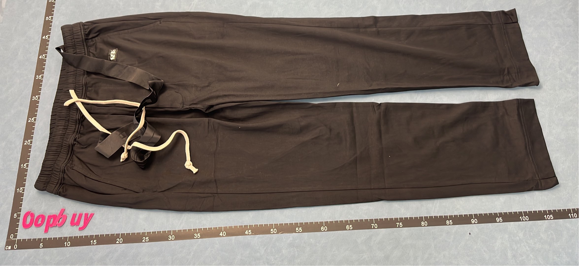Grey Drawstring Sweatpants for Men - Comfortable & Stylish
