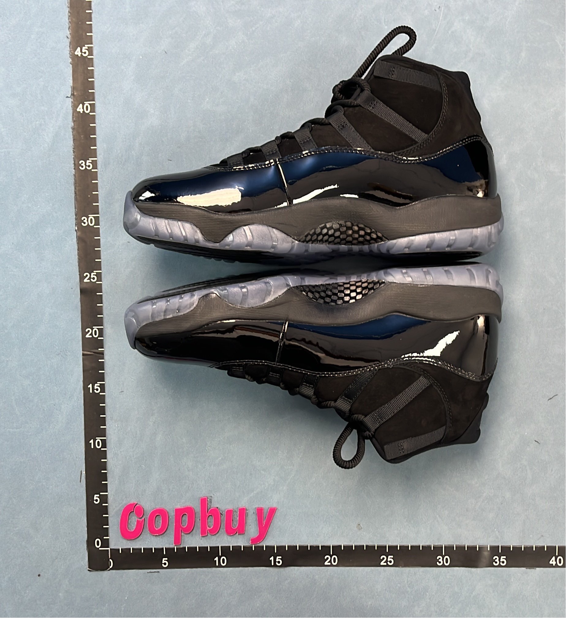 Air Jordan 11 Retro Basketball Shoes