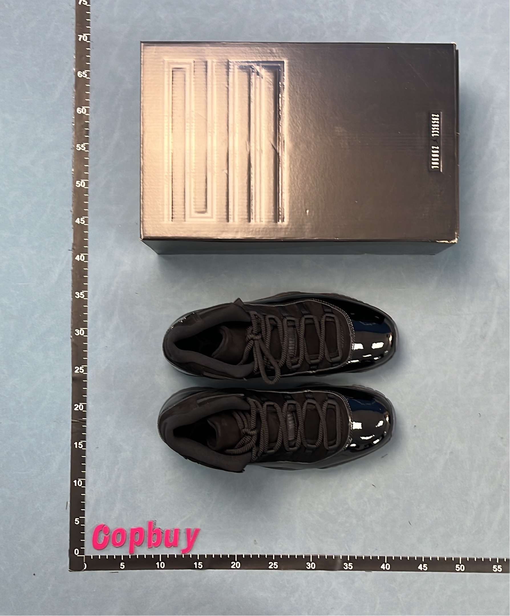 Air Jordan 11 Retro Basketball Shoes