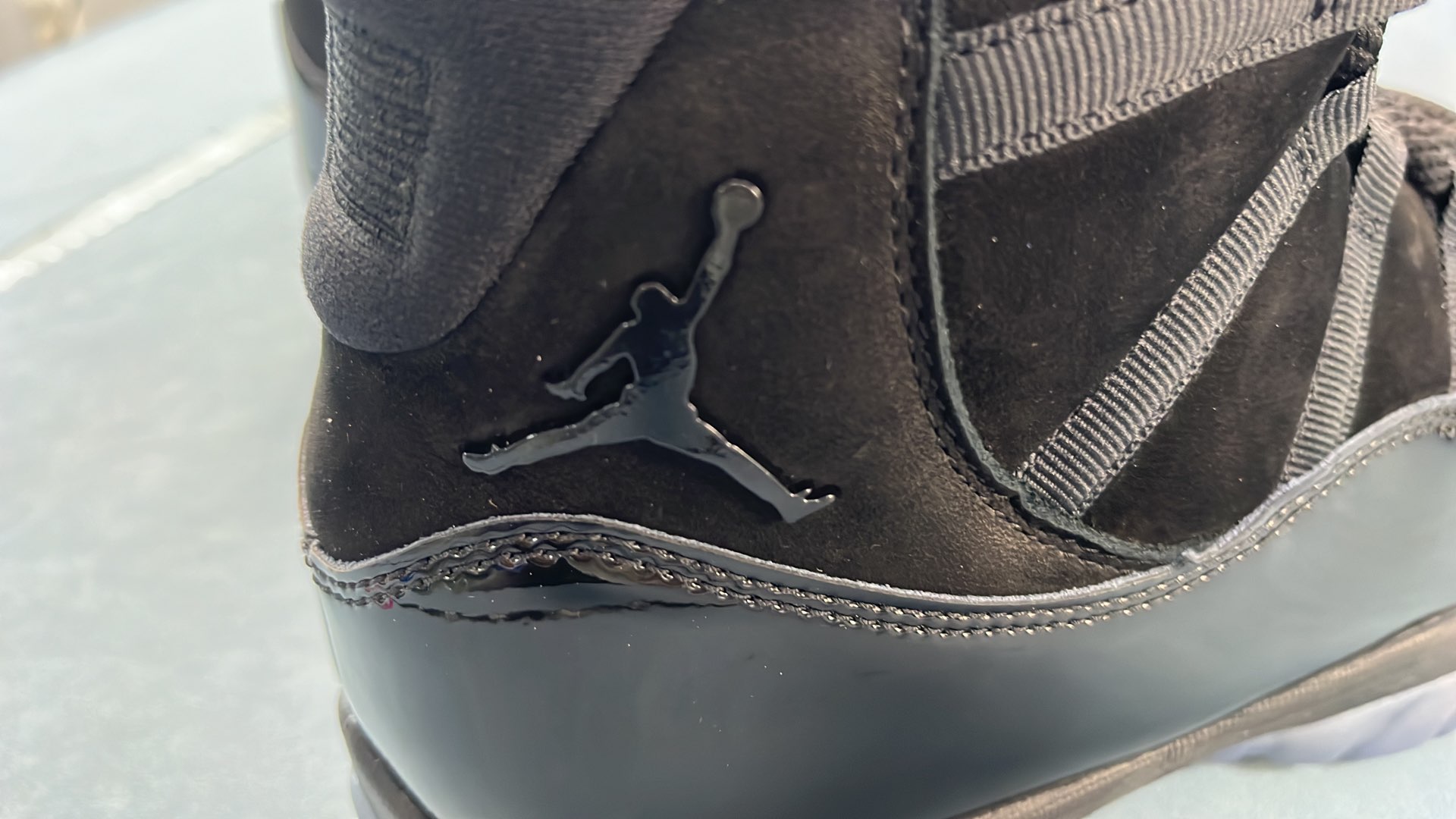 Air Jordan 11 Retro Basketball Shoes