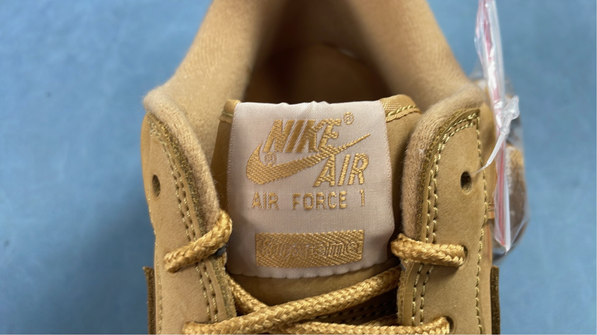 Nike Air Force 1 Low Supreme Collaboration Sneakers