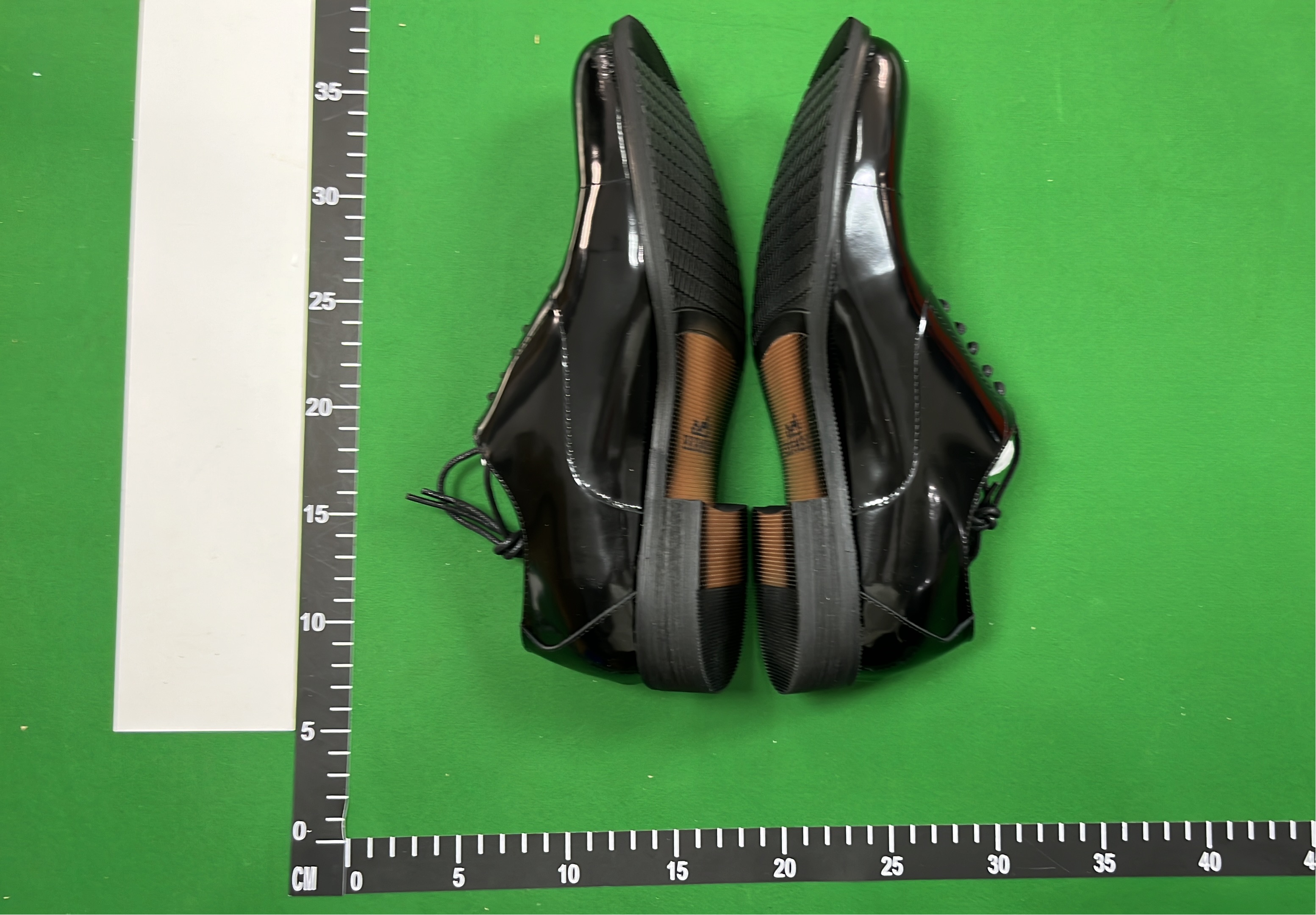 Men's Brown Leather Oxford Shoes with Gold Laces