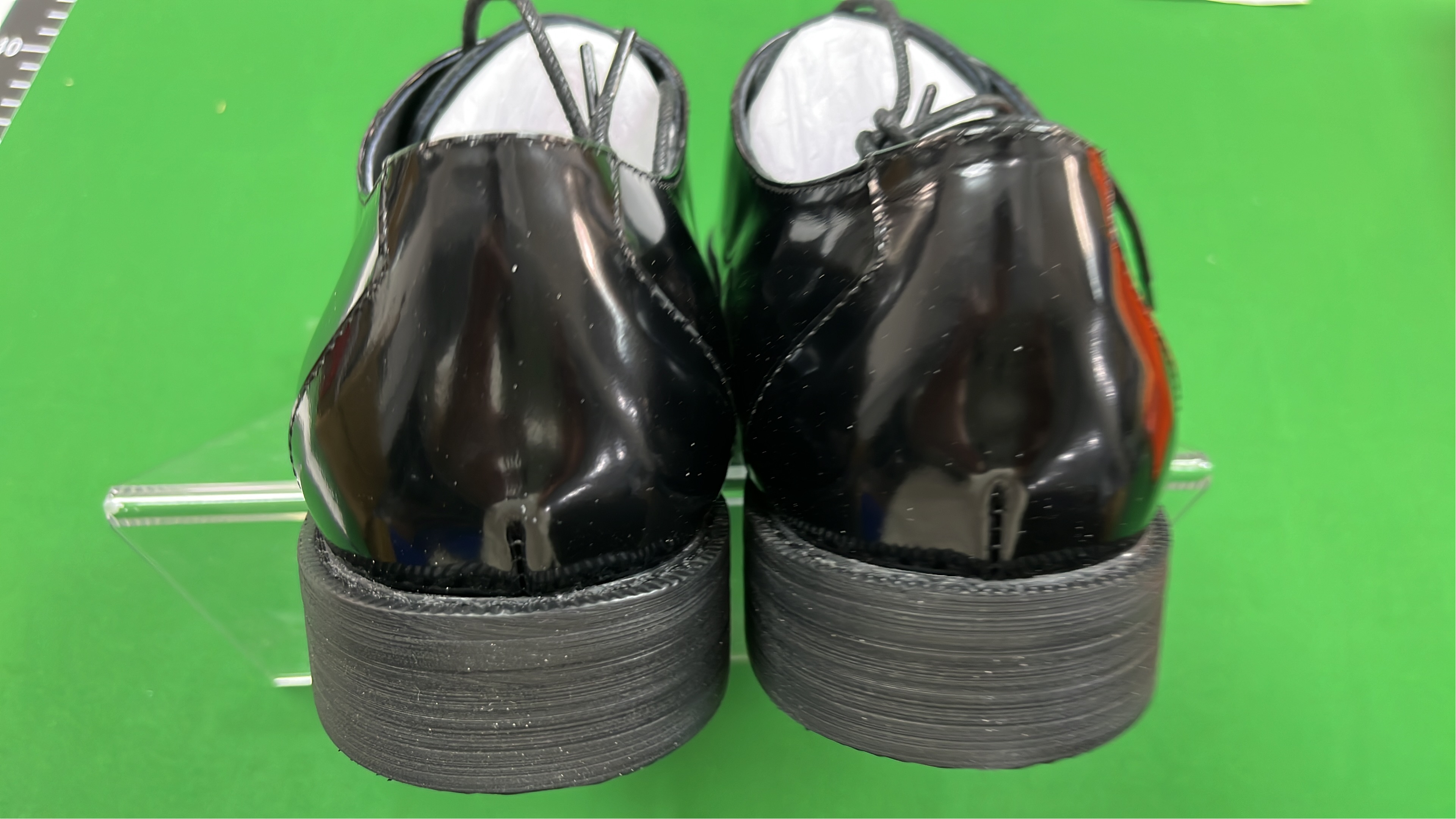 Men's Brown Leather Oxford Shoes with Gold Laces