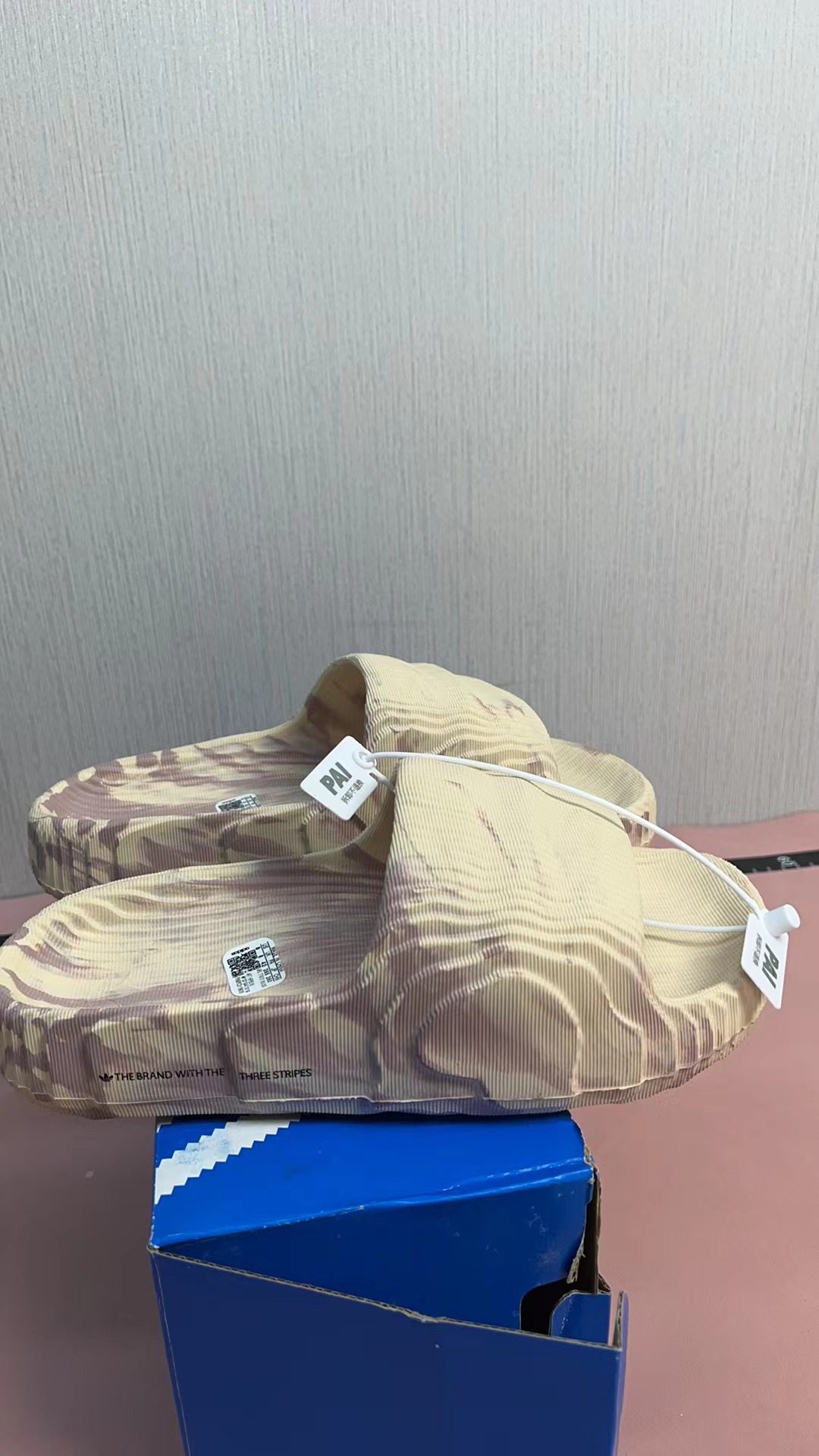 Adidas Adilette FOG Slides - Camo & Classic Stripes Slip-On Sandals