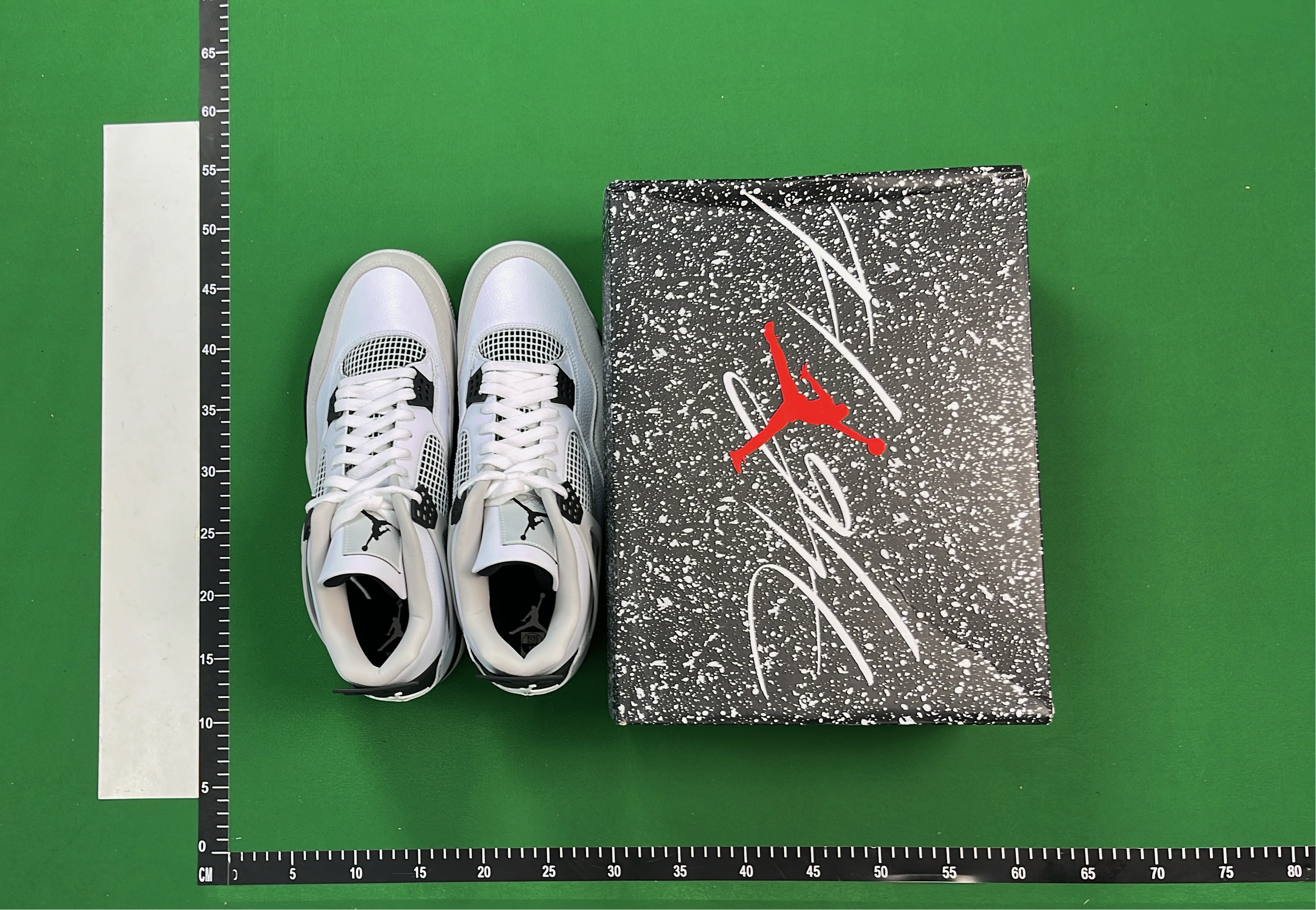 Air Jordan 4 Retro Green Glow White Sneakers