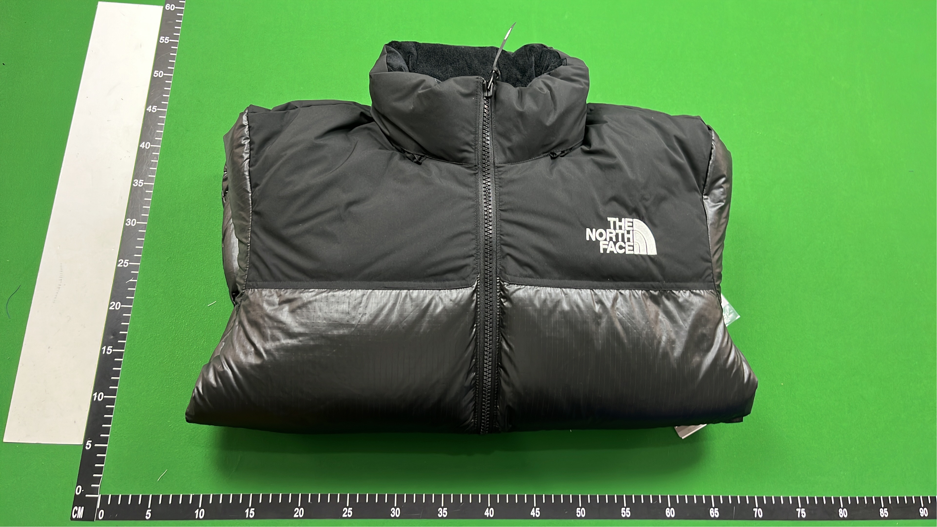 The North Face Black Puffer Jacket for Women - Warm Winter Coat