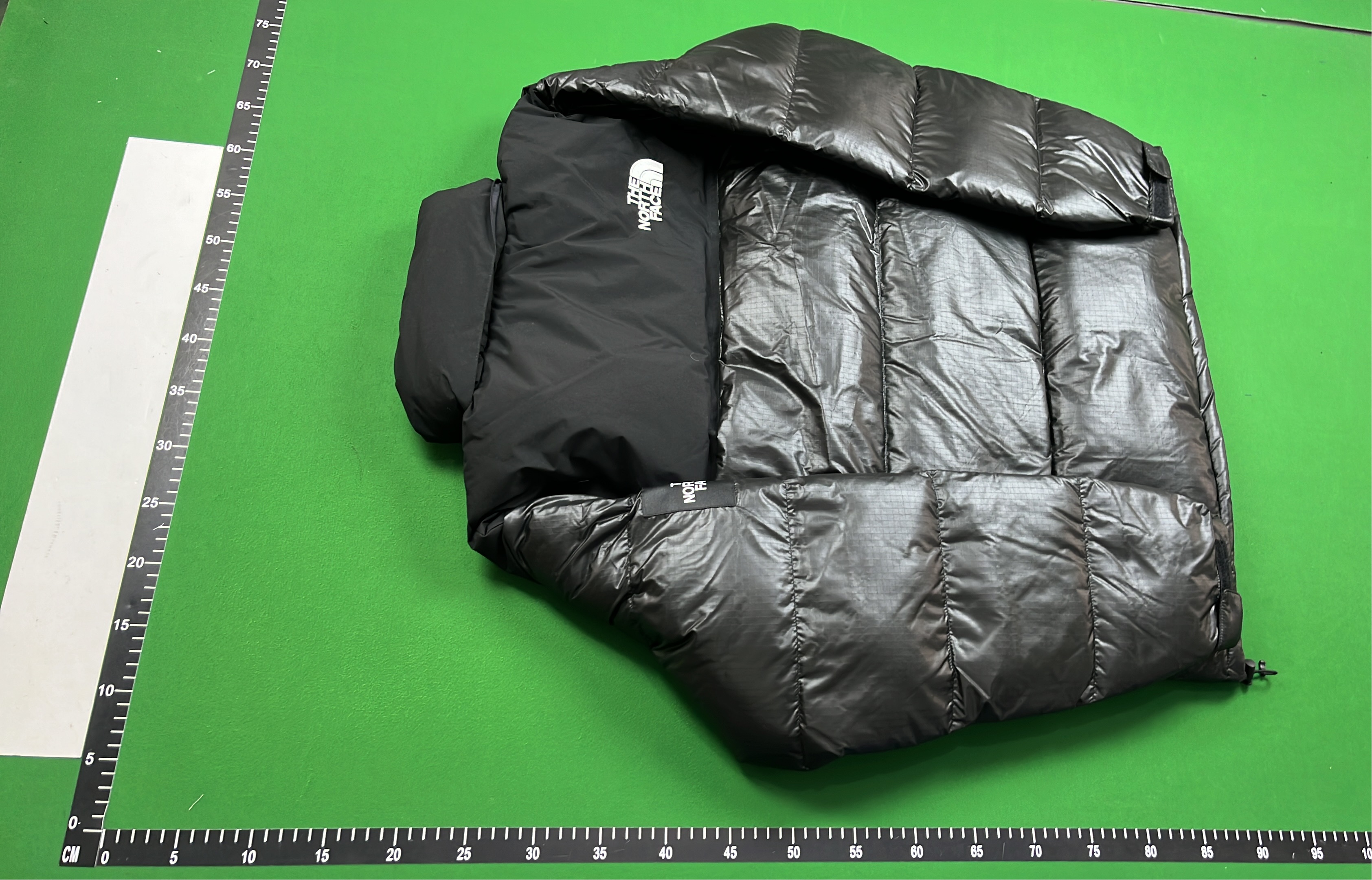 The North Face Black Puffer Jacket for Women - Warm Winter Coat