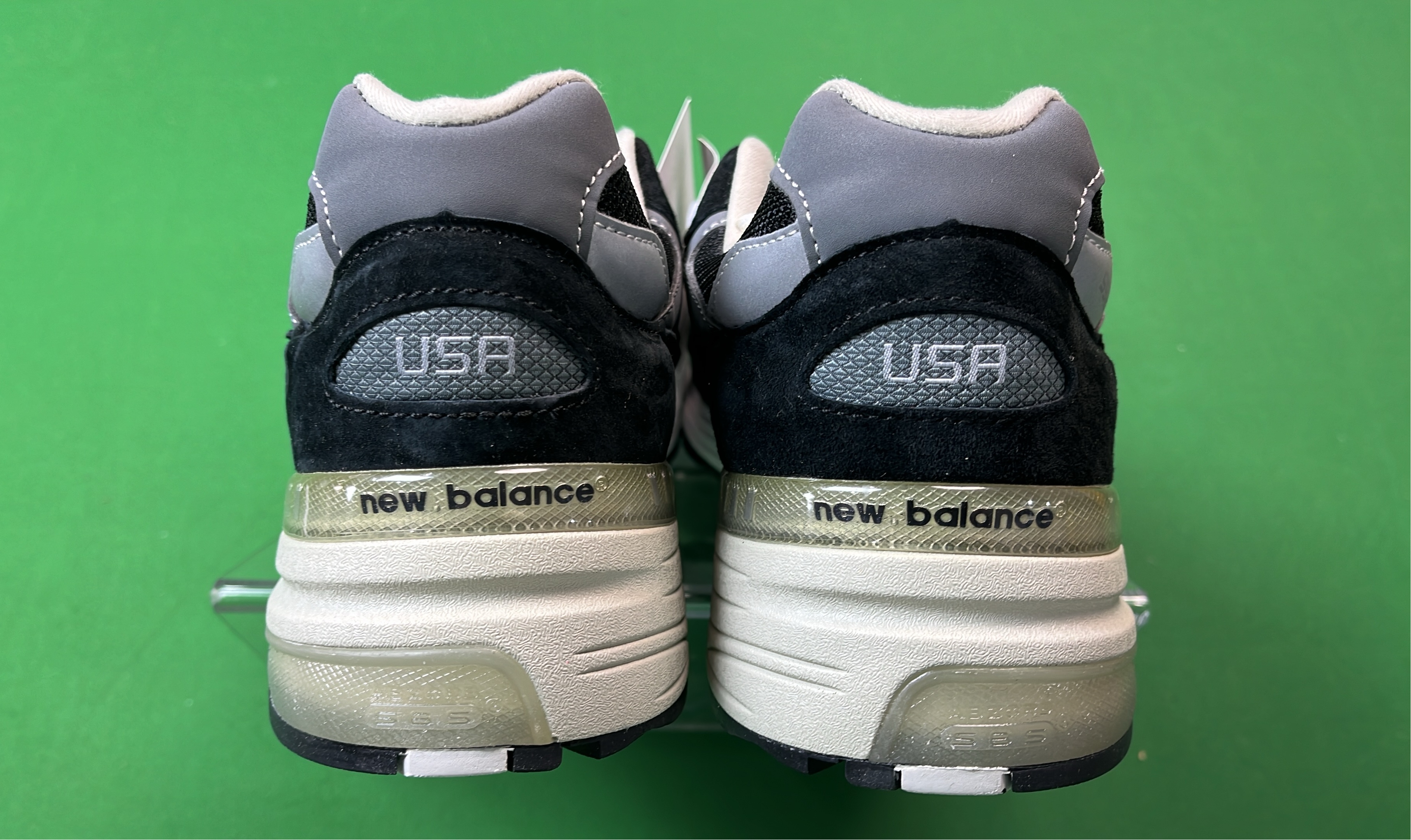 New Balance NB992 Series Gray Sneakers