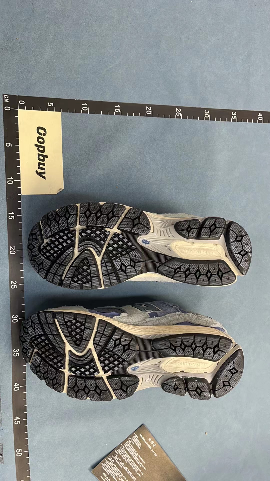 New Balance 2002R Running Shoes - Retro Style Sneakers