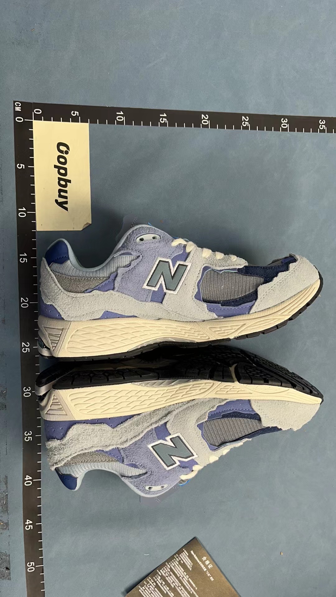 New Balance 2002R Running Shoes - Retro Style Sneakers