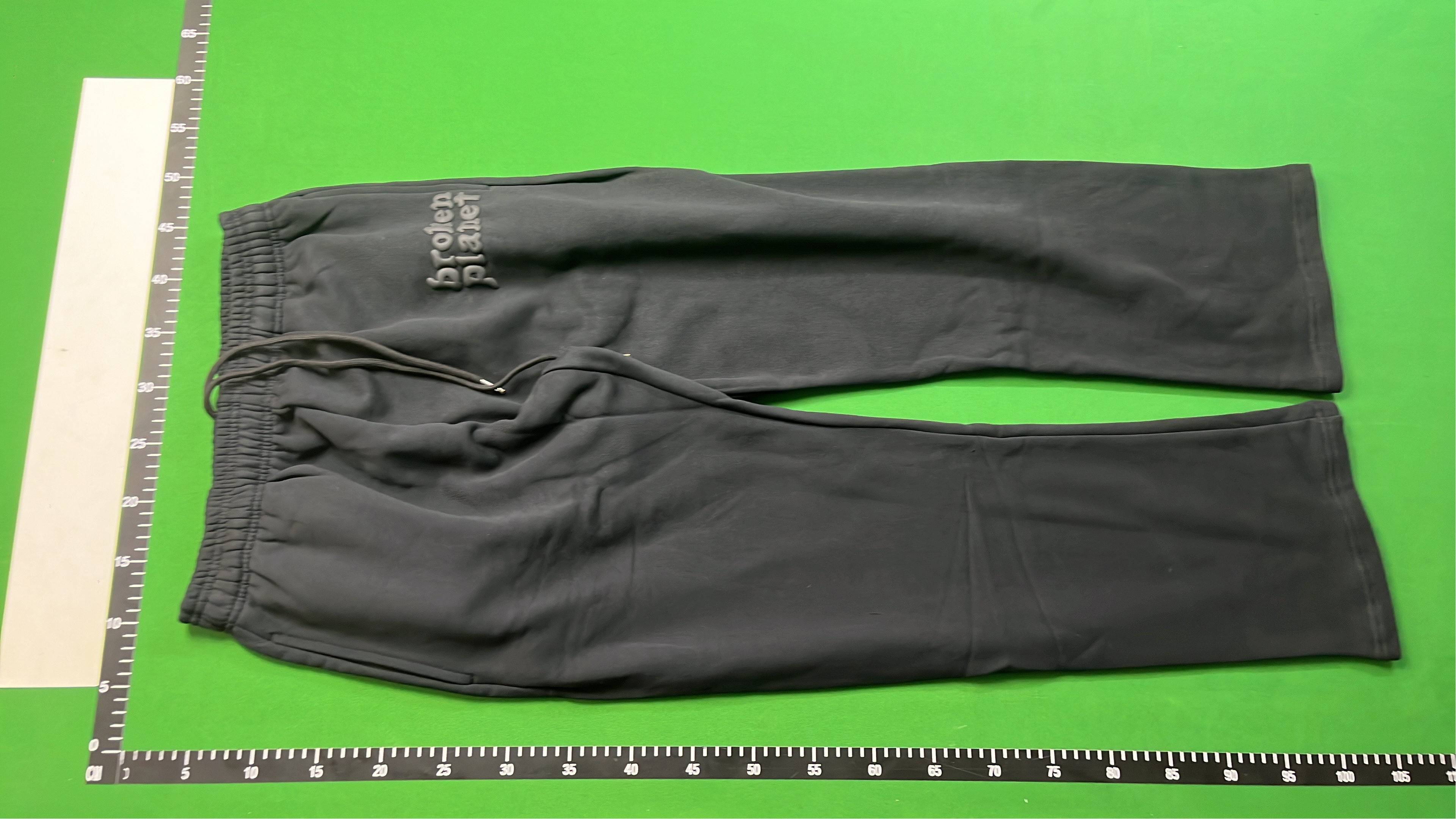 Black Elastic Waist Pants for Comfortable Wear