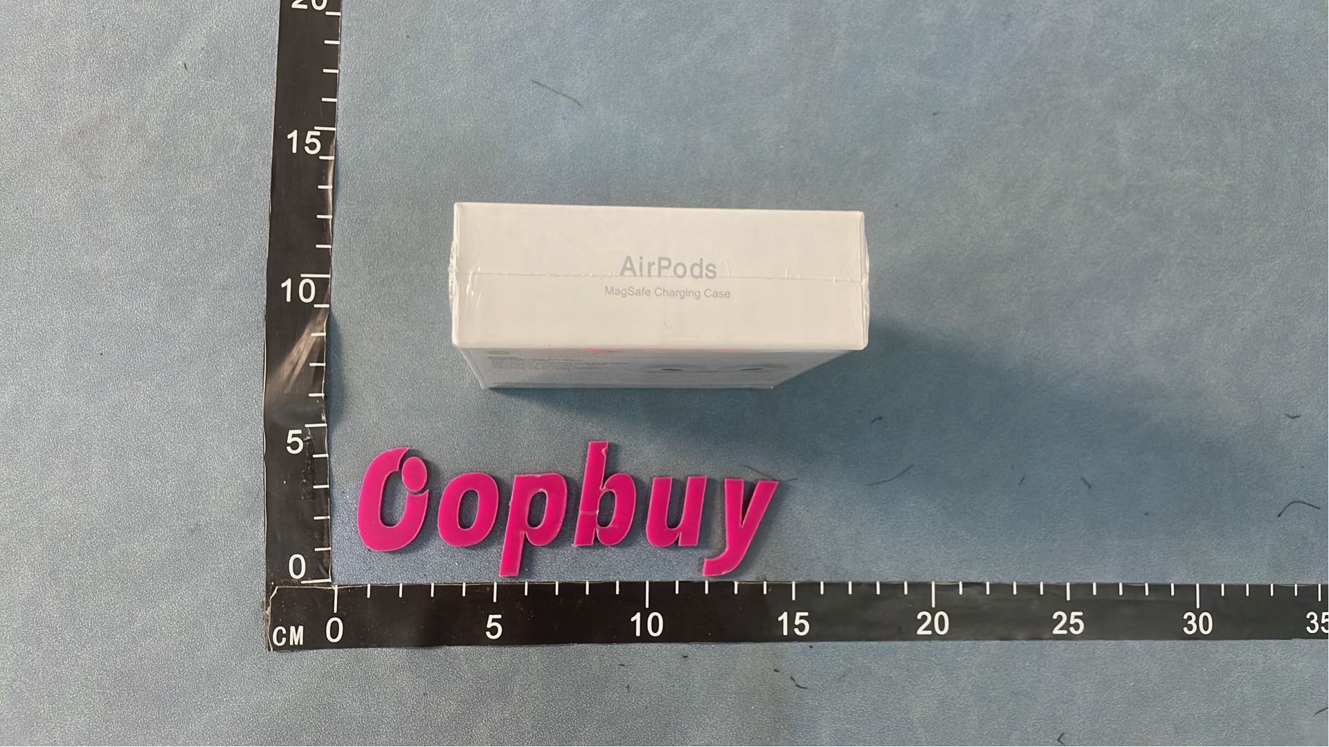 Apple AirPods Pro Charging Case with MagSafe - White