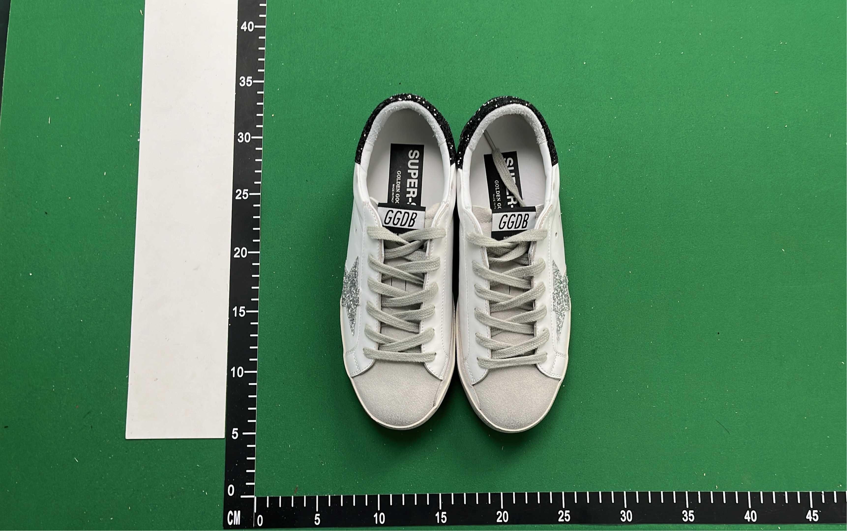 Golden Goose GGDB/SS STAR White Sneakers with Pink Accent