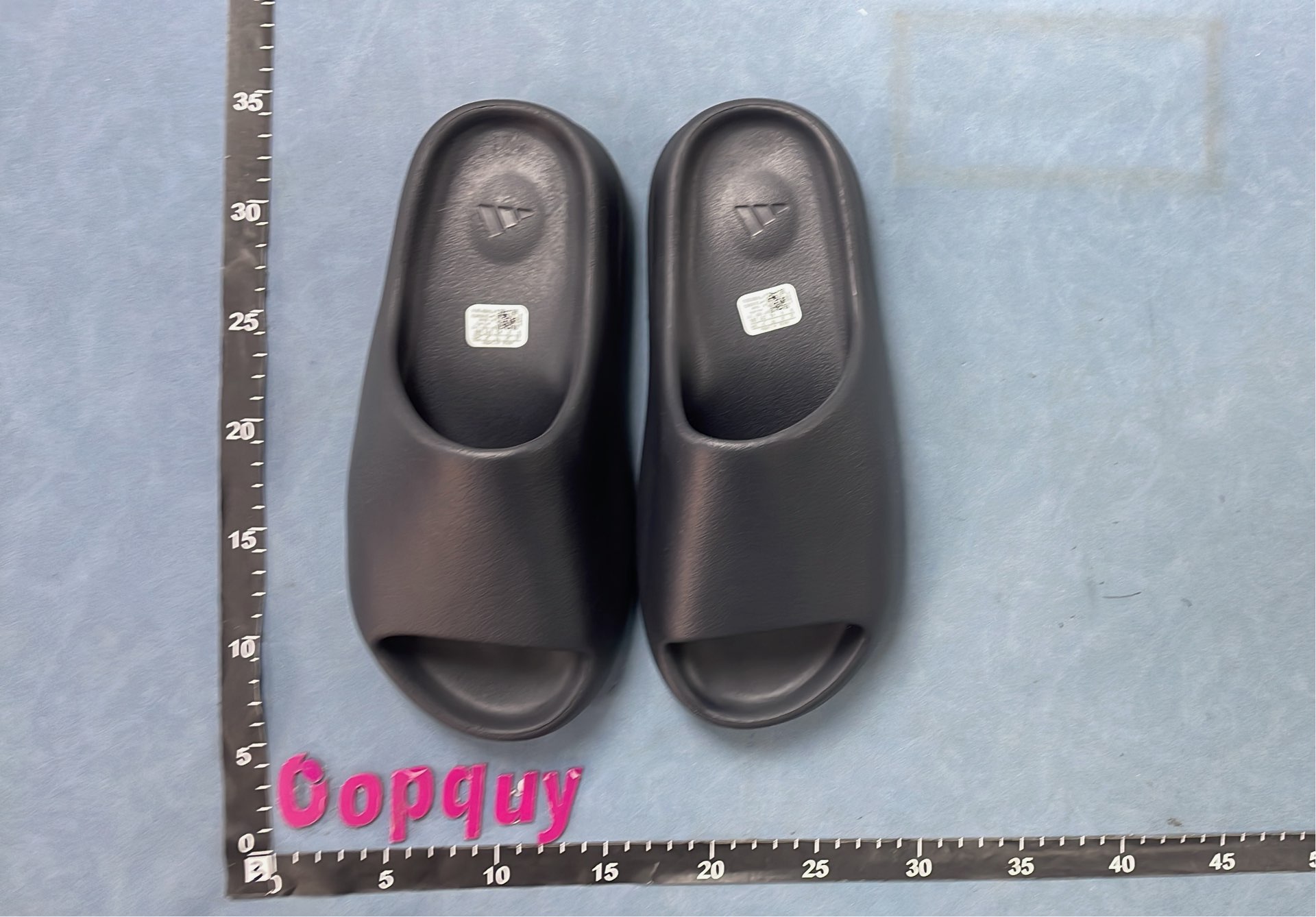 Comfortable Slip-On Indoor Slides for Men and Women