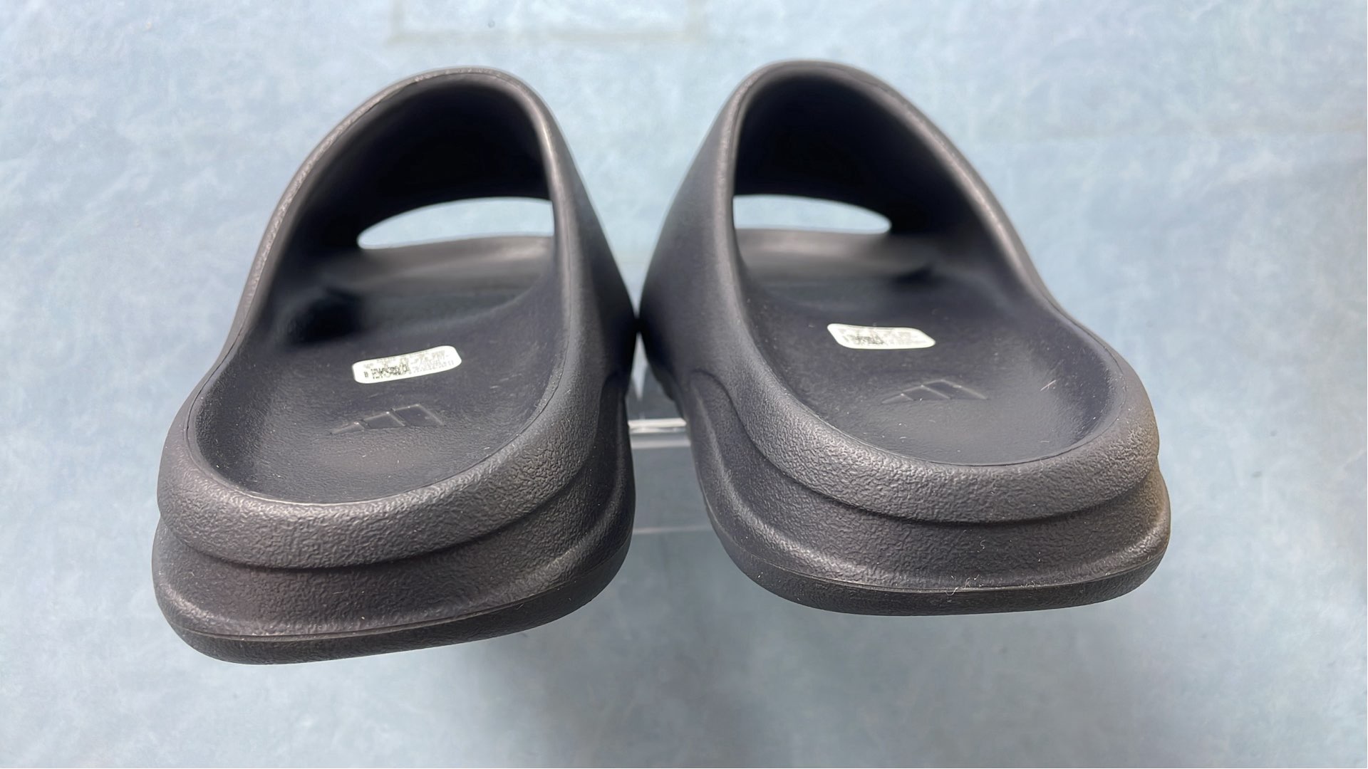 Comfortable Slip-On Indoor Slides for Men and Women