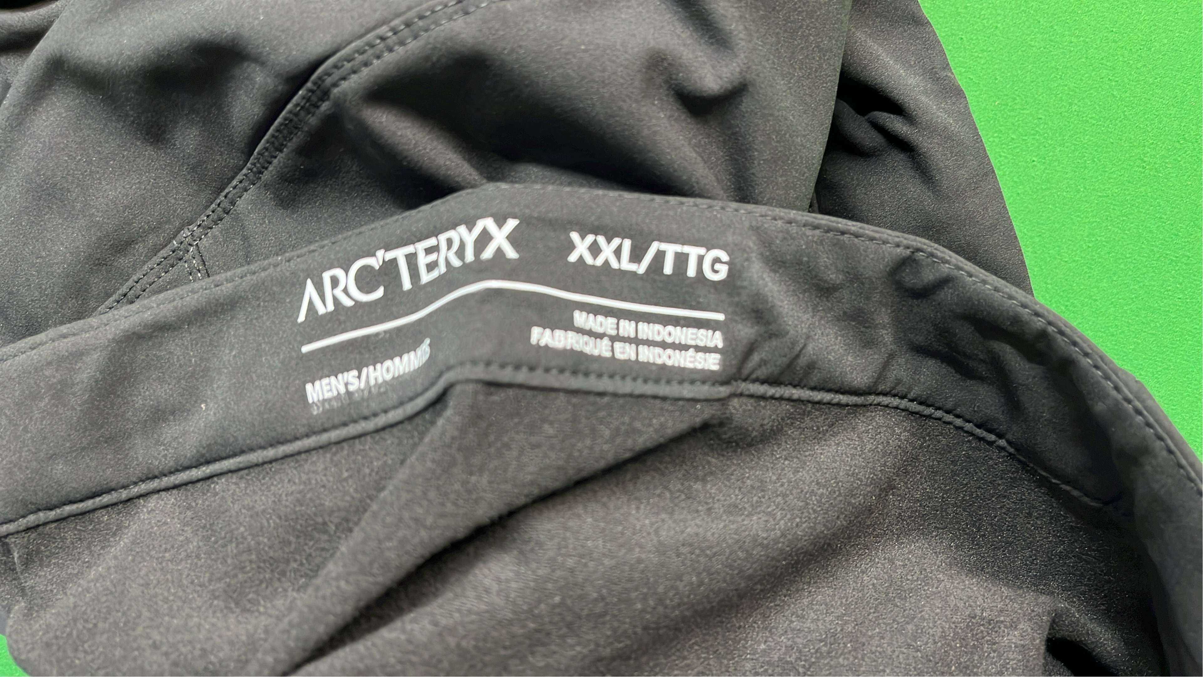 Arc'teryx Gore-Tex Black Outdoor Pants for Men