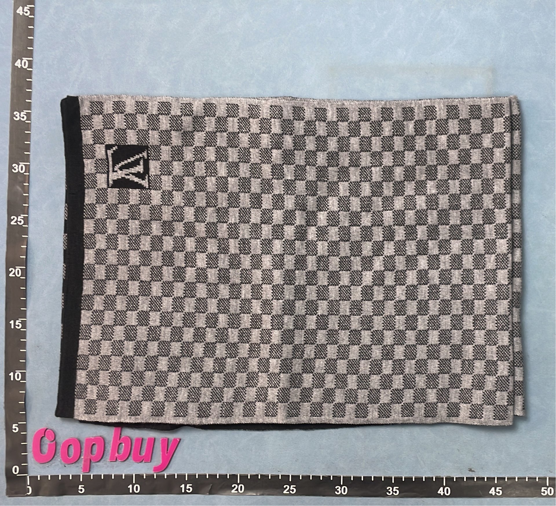 LV Classic Checkered Scarf for Men and Women