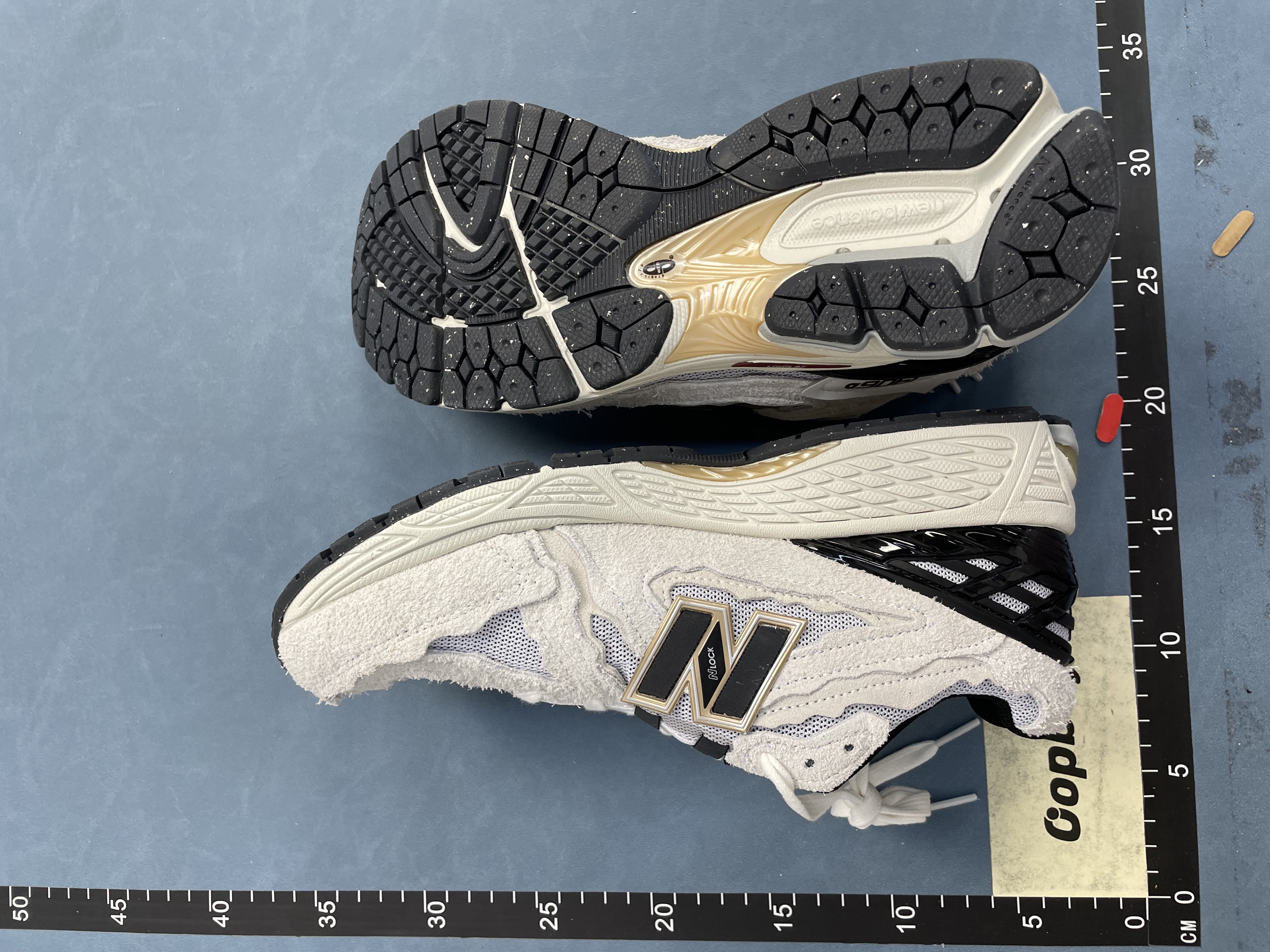 New Balance 1906/2002 ZC Batch GOD Sneakers