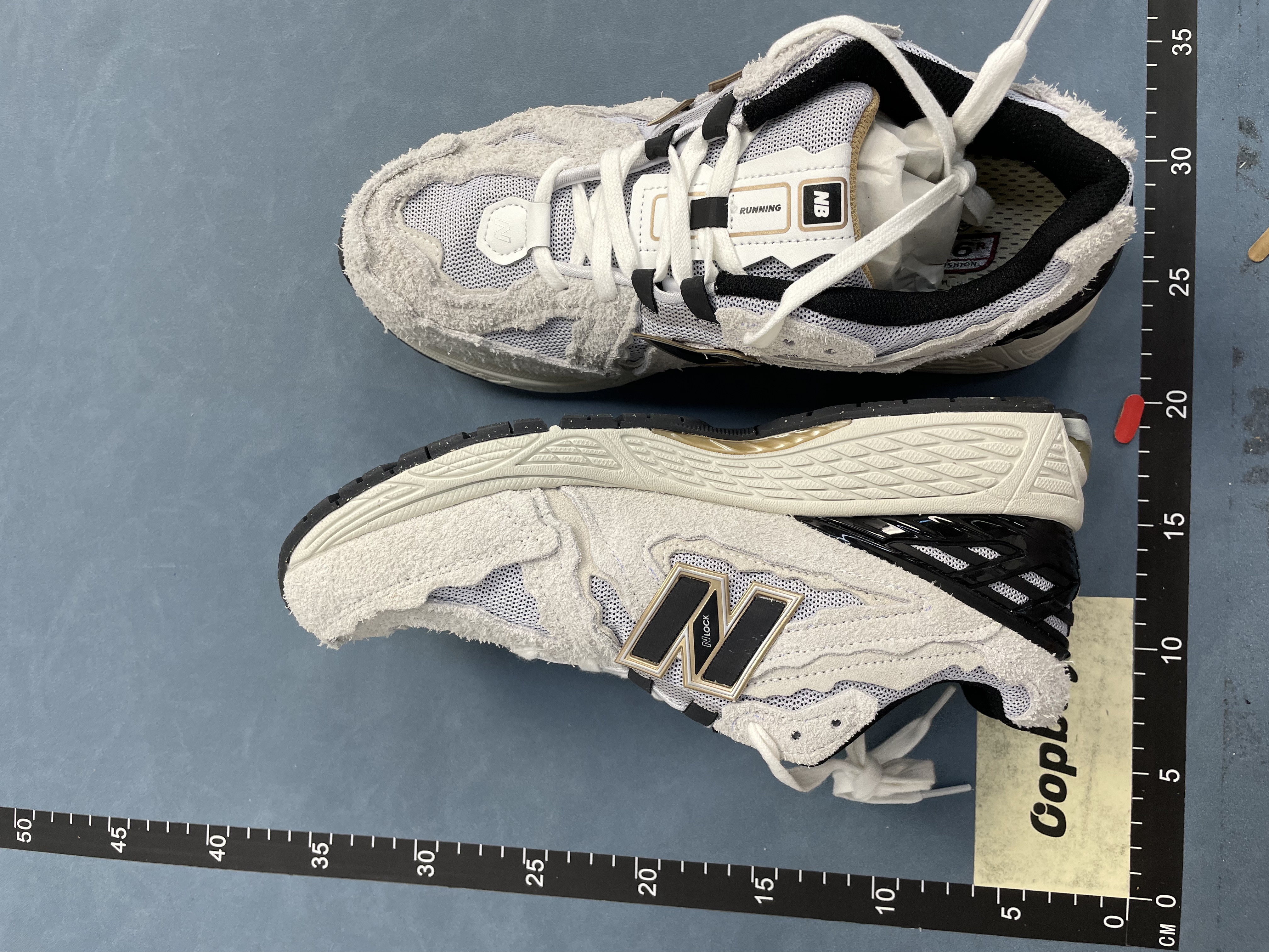 New Balance 1906/2002 ZC Batch GOD Sneakers