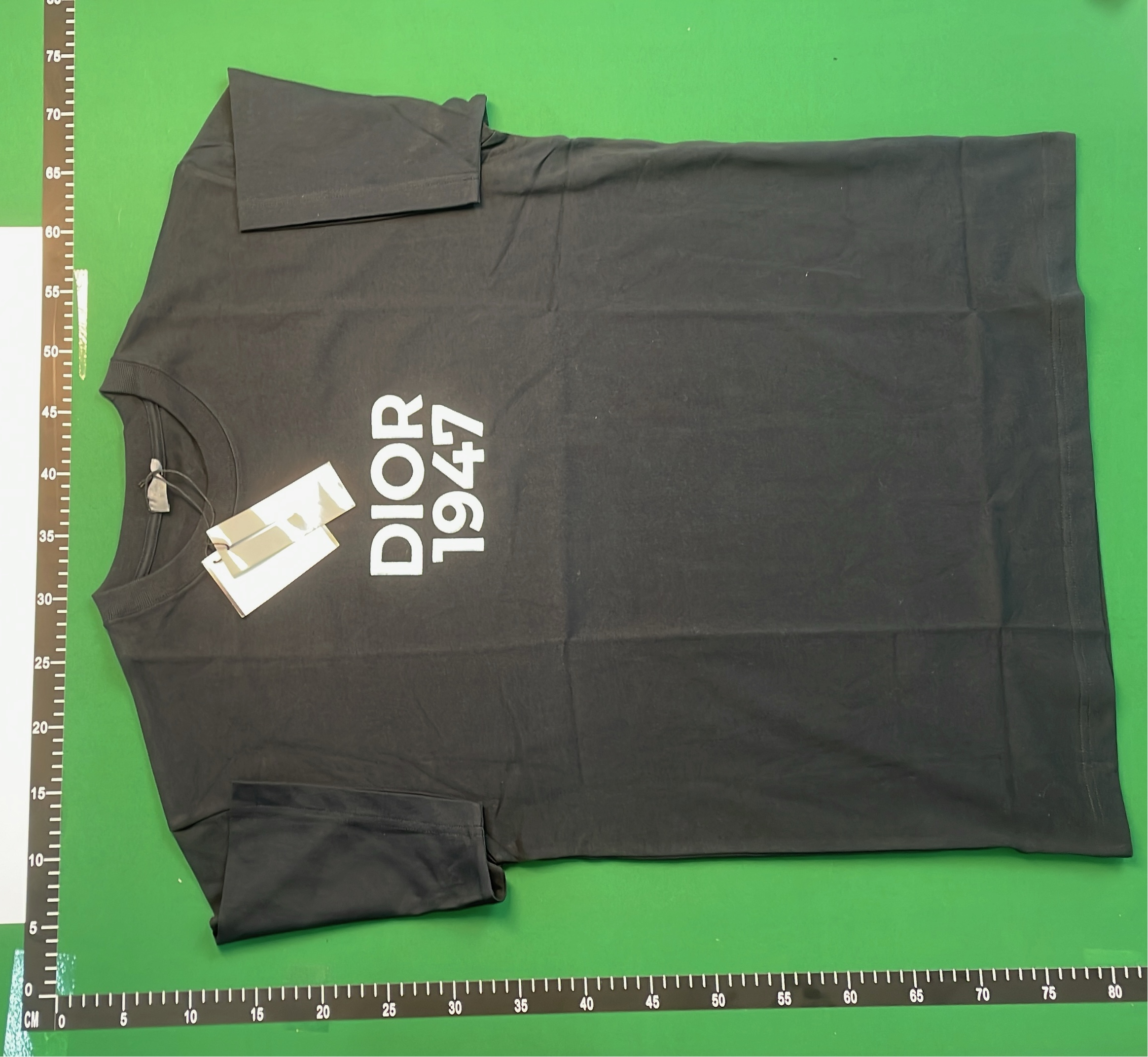 R7 Navy Blue T-Shirt - Minimalist Design