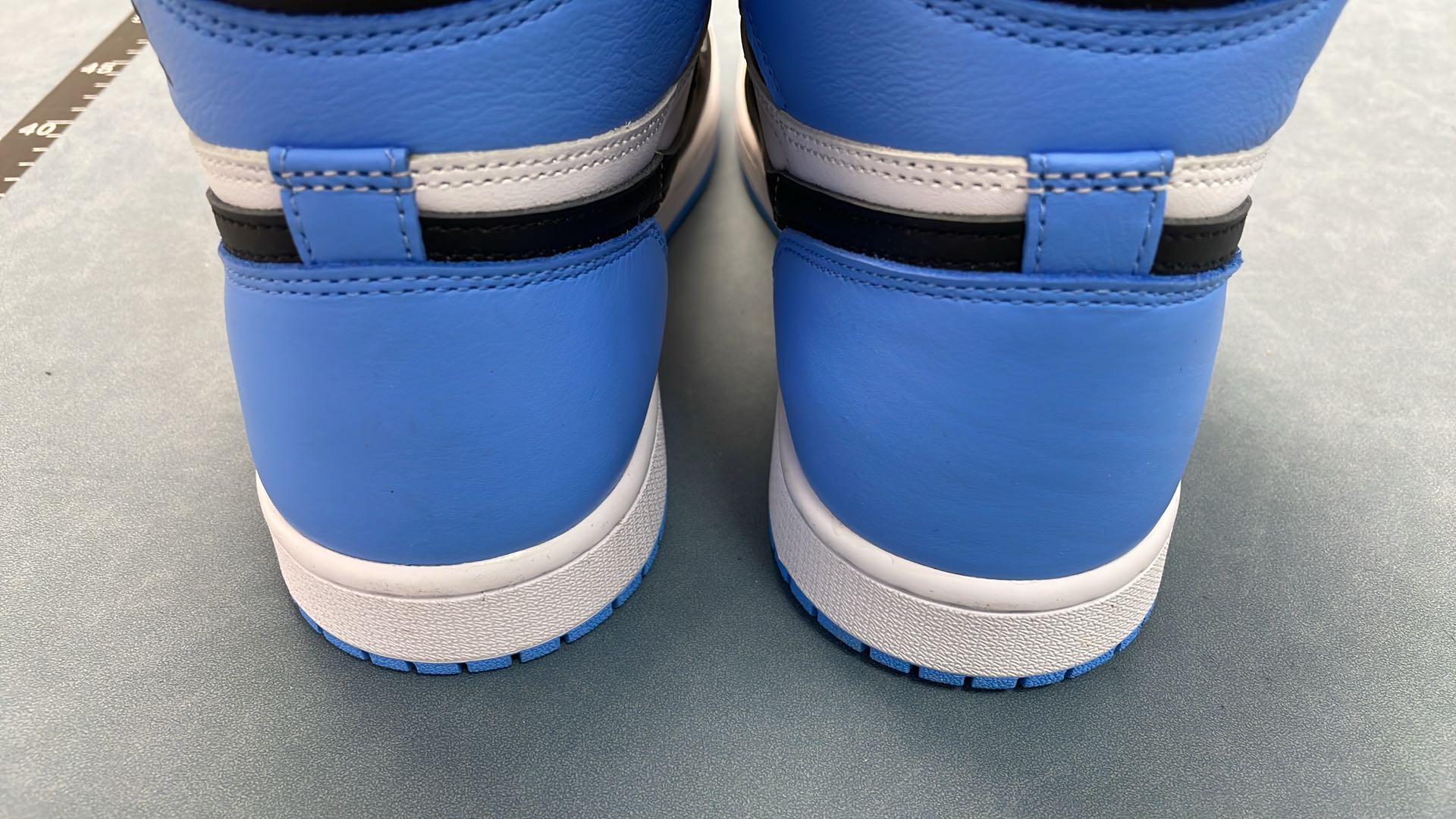 Air Jordan 1 High OG Retro Shoes - Classic Sneakers for Men