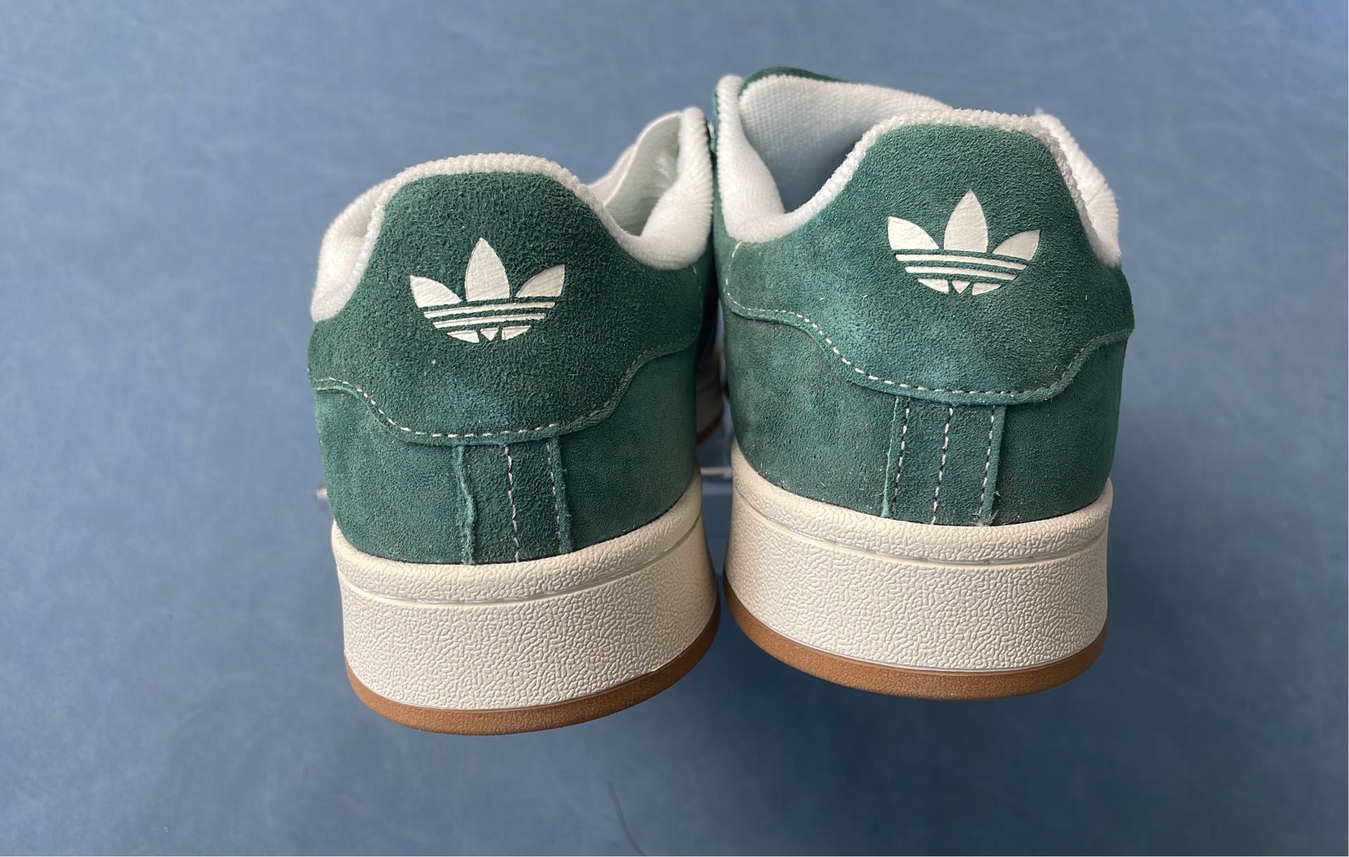 Adidas Campus Sneakers - Classic Style in Multiple Colors