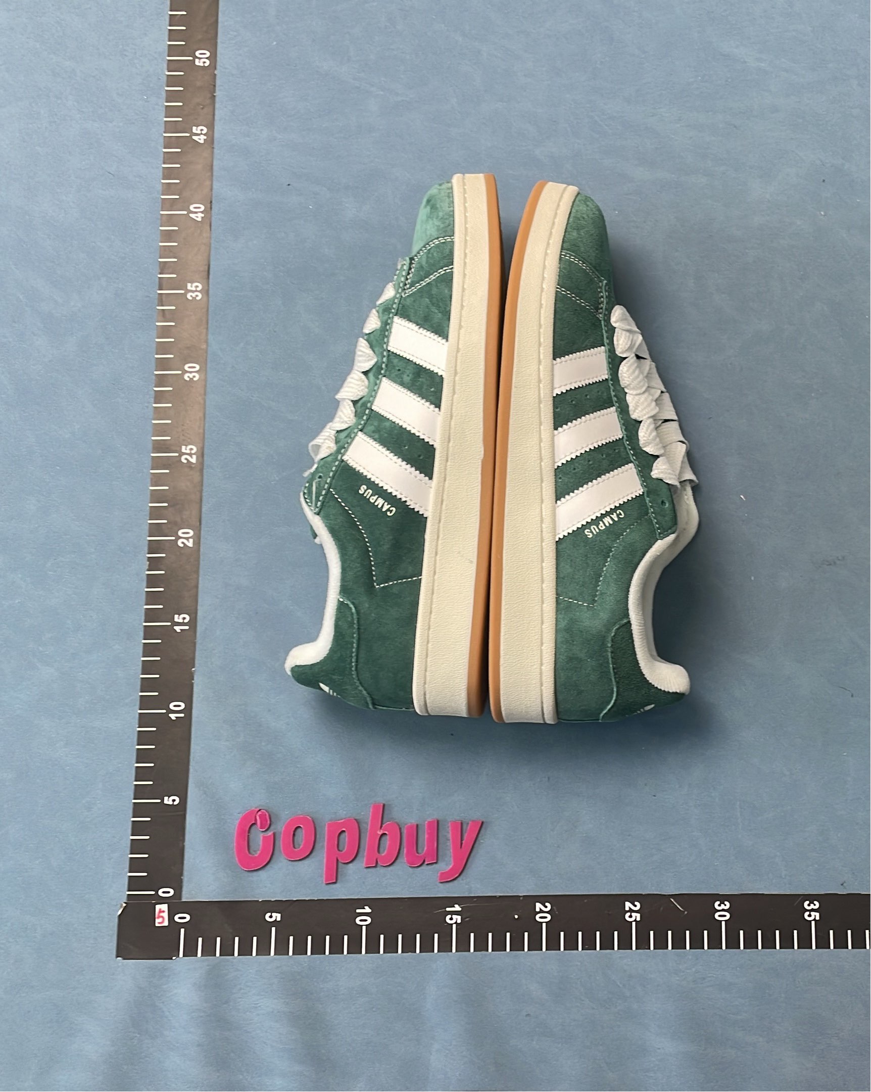 Adidas Campus Sneakers - Classic Style in Multiple Colors