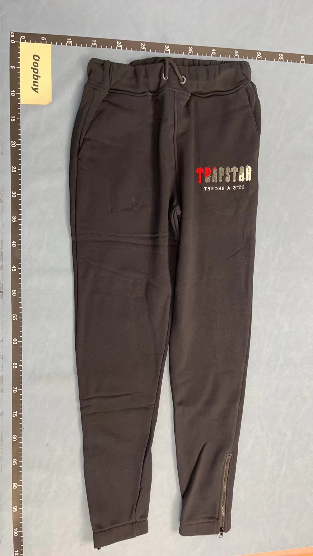 Black and Gray Hoodie Pants Set for Casual Wear