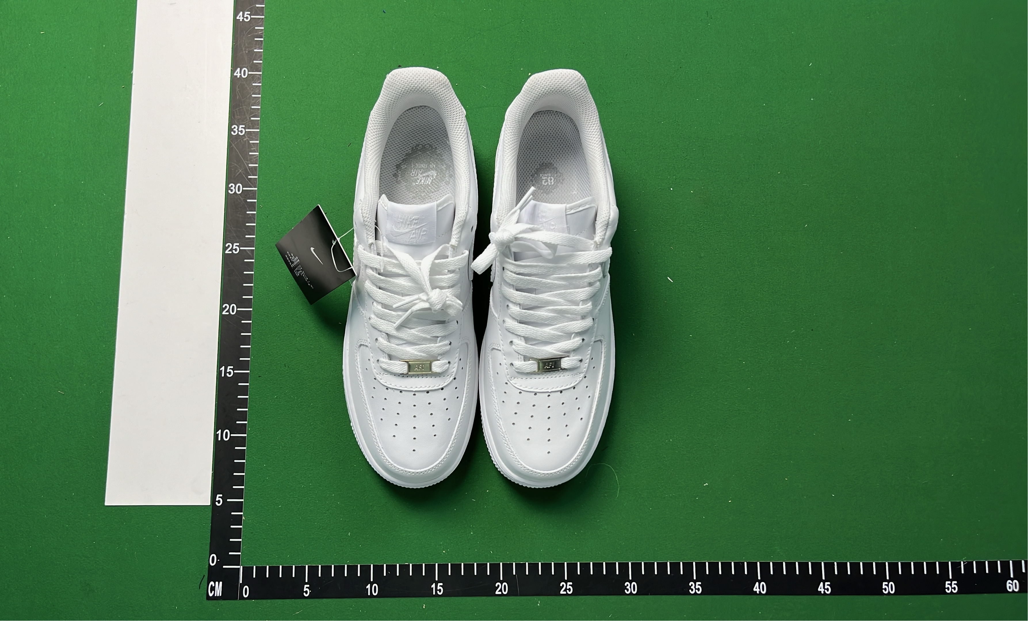 Nike Air Force 1 '07 White Low Top Sneakers