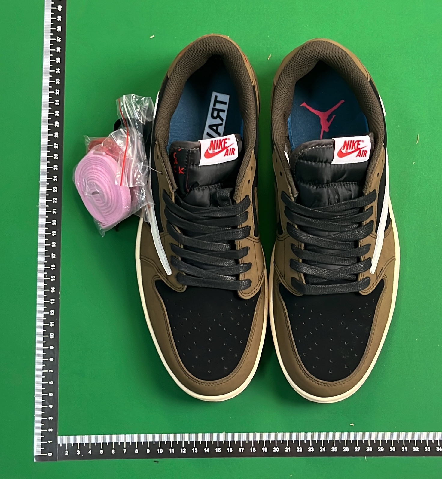 Air Jordan 1 Low OG 'VARSITY RED' White Black Olive