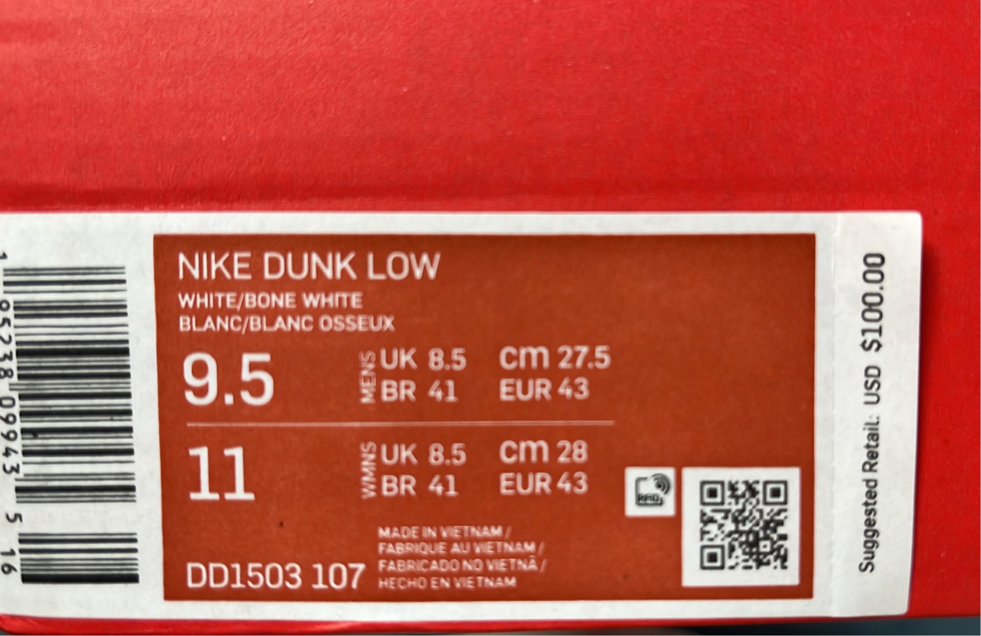 Nike Dunk Low Sneakers - Classic Colorways for Men and Women