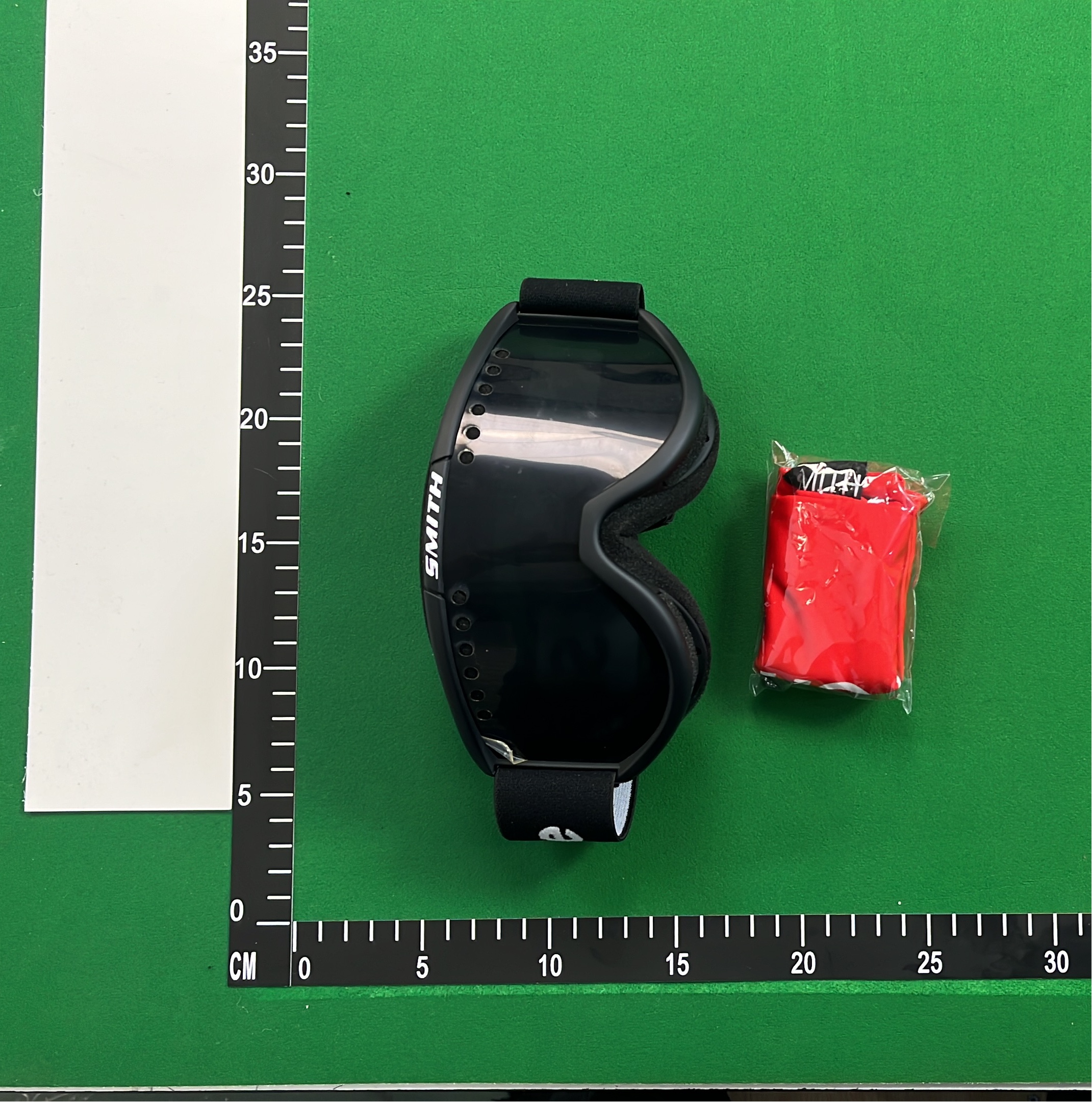 Supreme Ski Goggles Black Lens