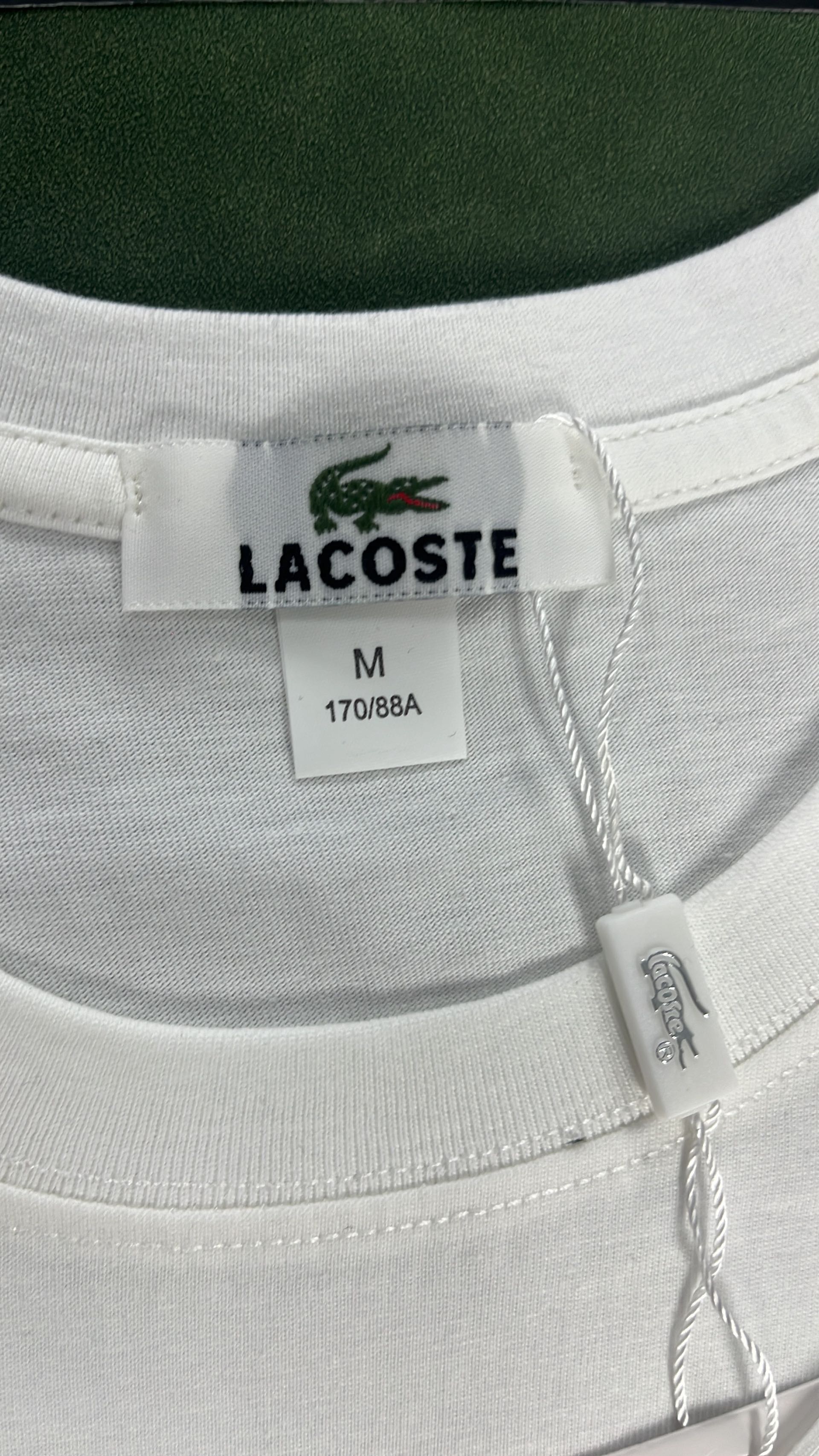 Lacoste Men's Classic Logo T-Shirt - Comfortable Cotton Tee