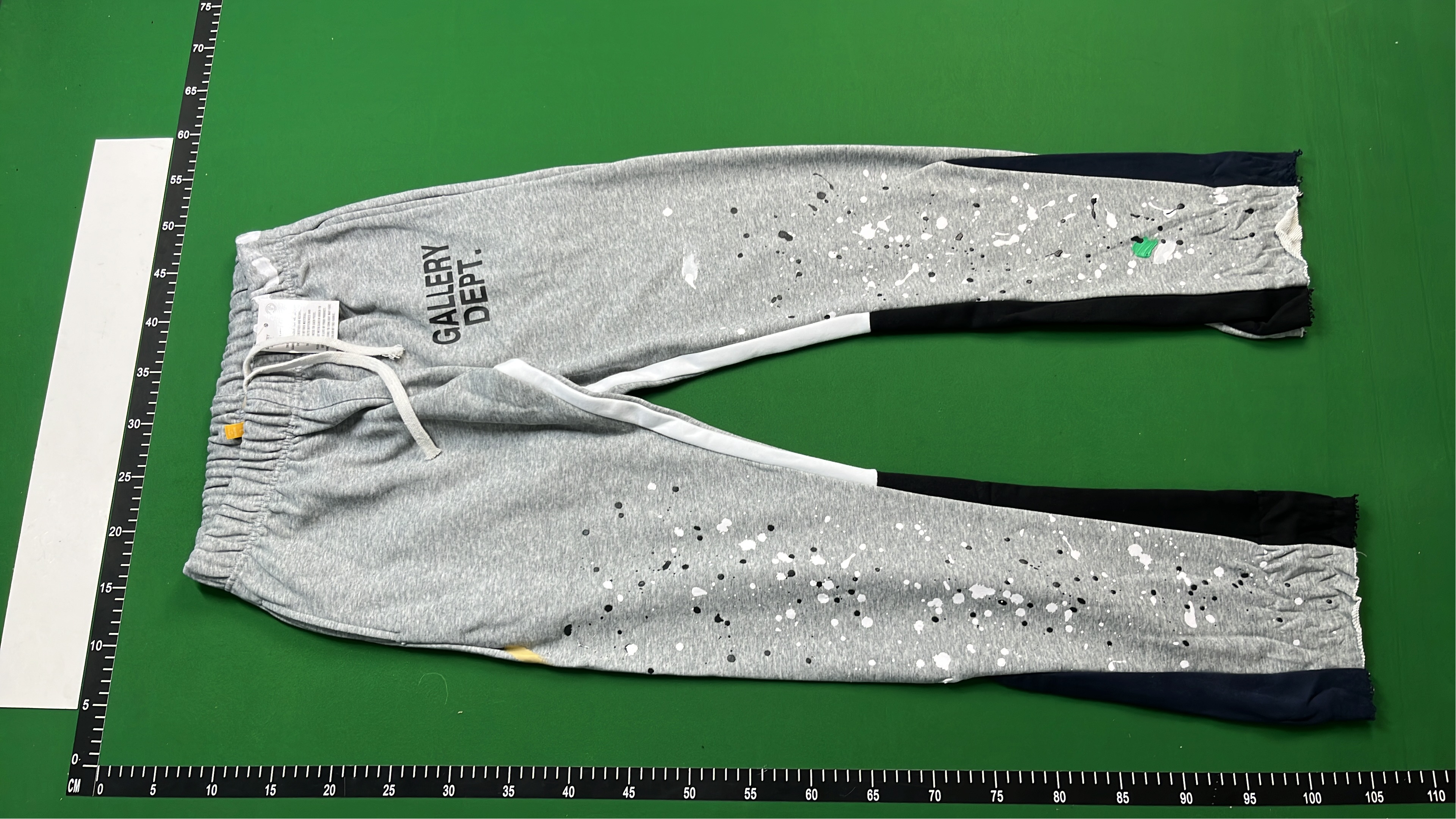 Gallery Dept. Paint Splatter Pants - Streetwear Style