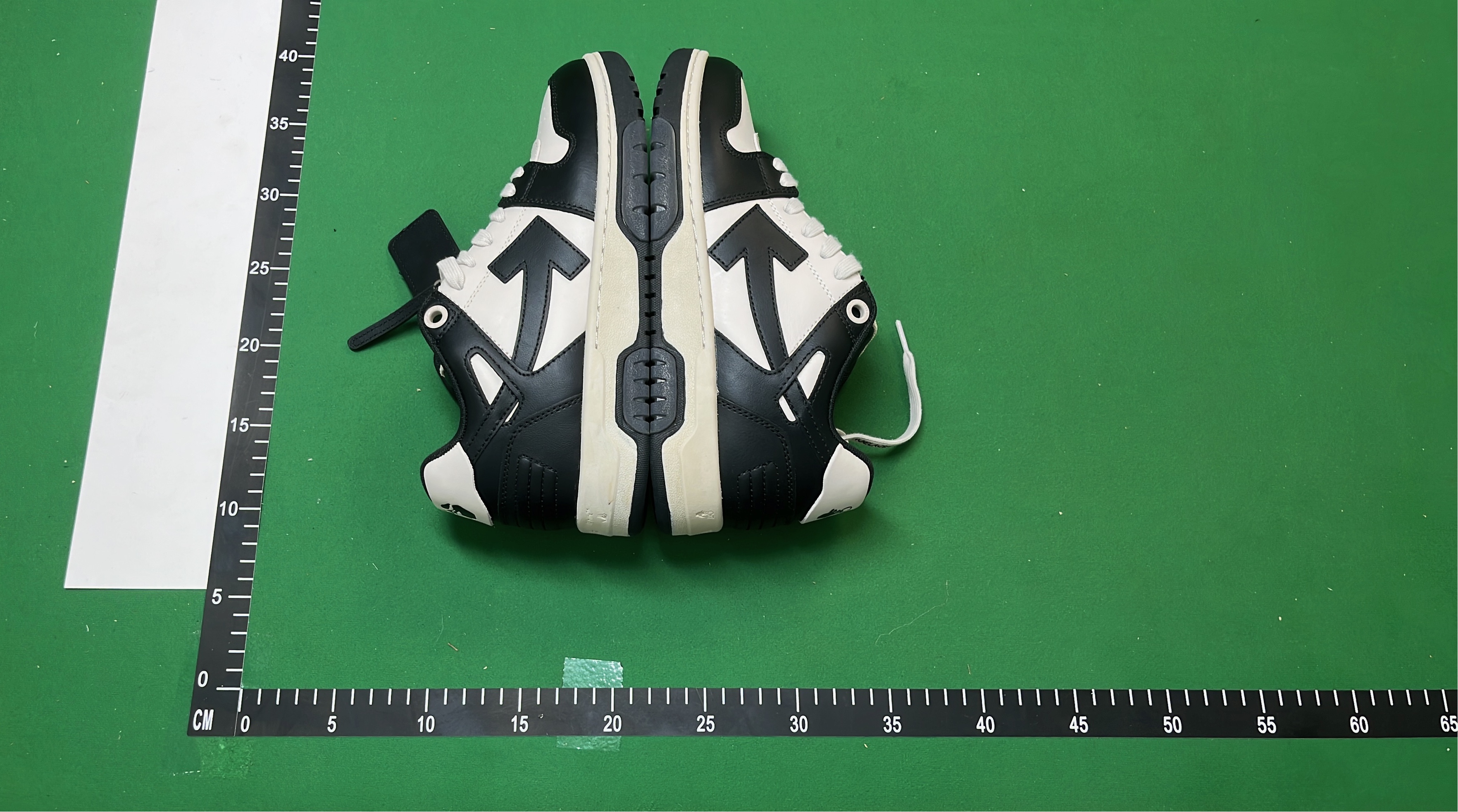 Off-White c/o Virgil Abloh Black White Sneakers
