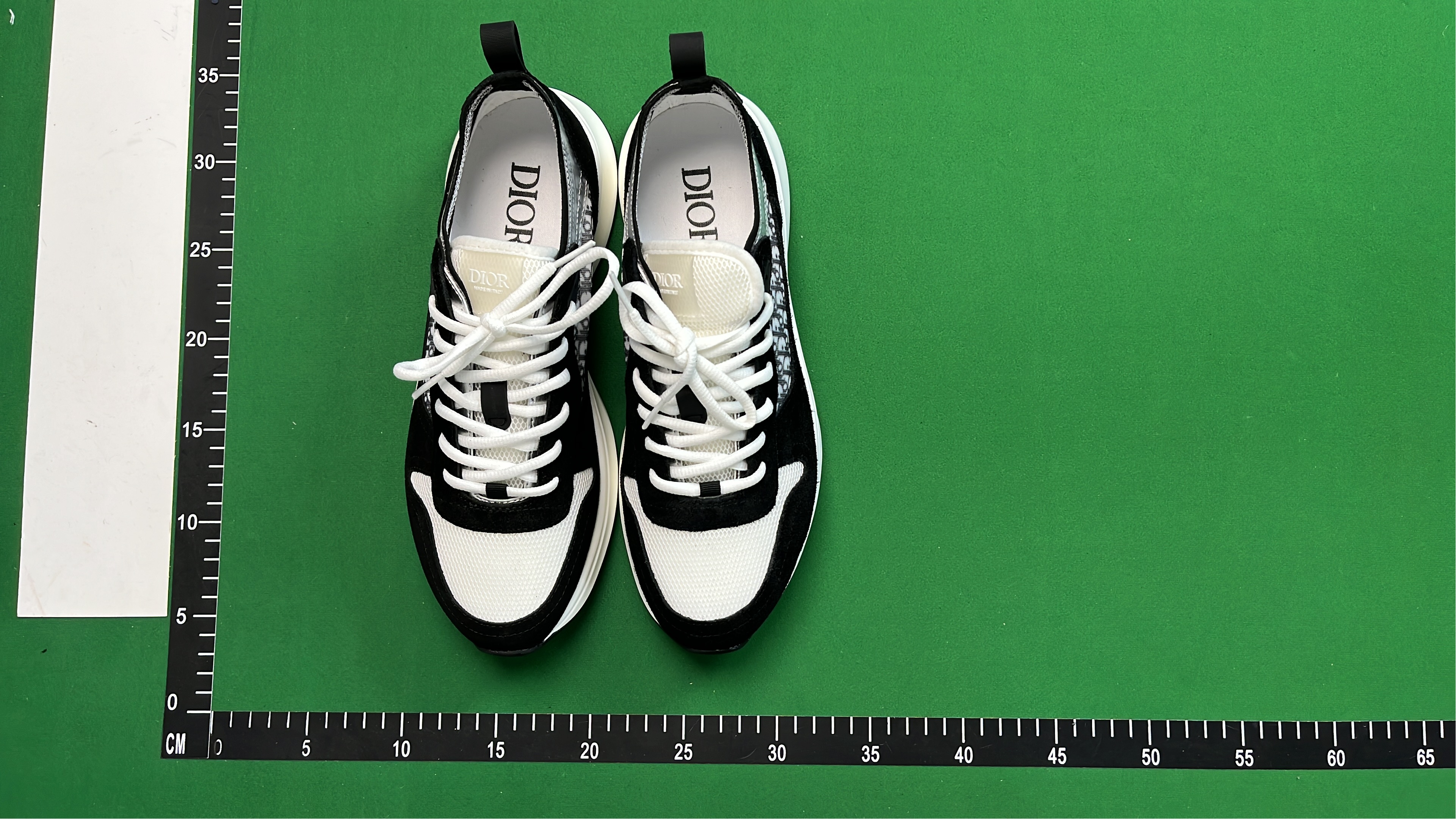 Gray Patterned Sneakers by TOPMADE