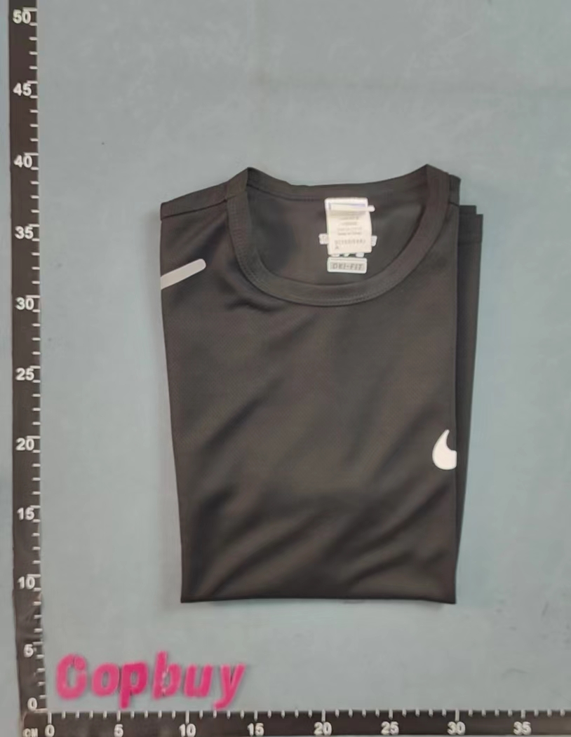 Nike Dri-FIT Reflective Running T-Shirt for Men