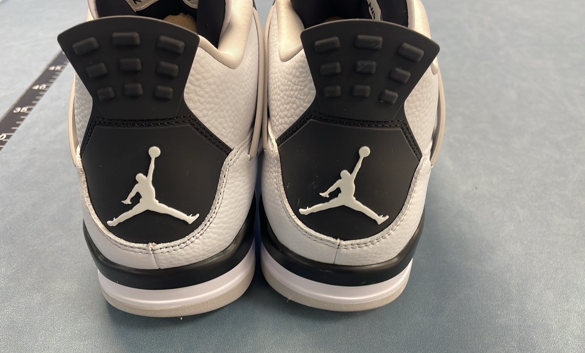 Air Jordan 4 Retro White Black Men's Basketball Shoes