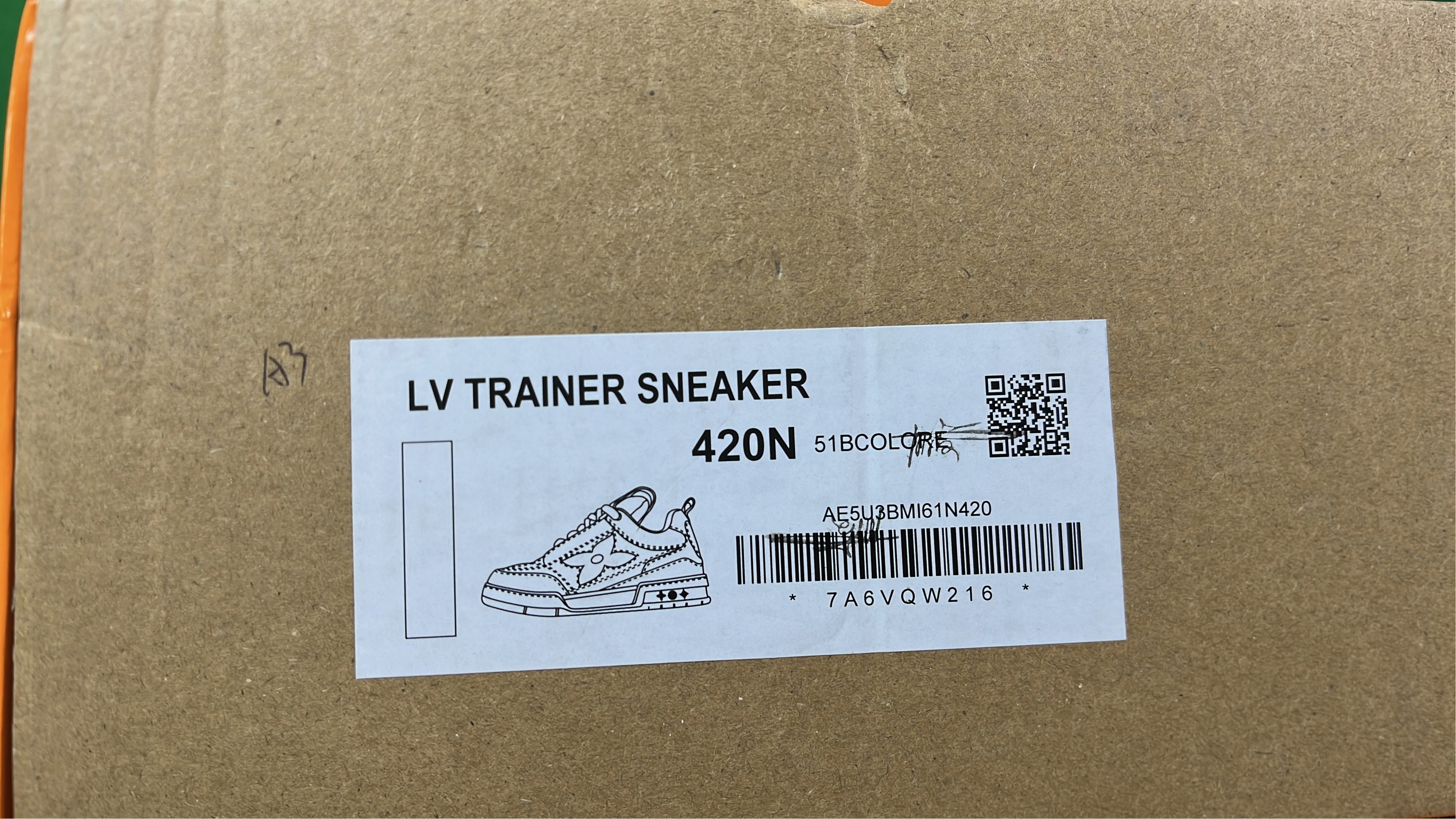Lv Trainer Sneaker VCJK0521ZVL