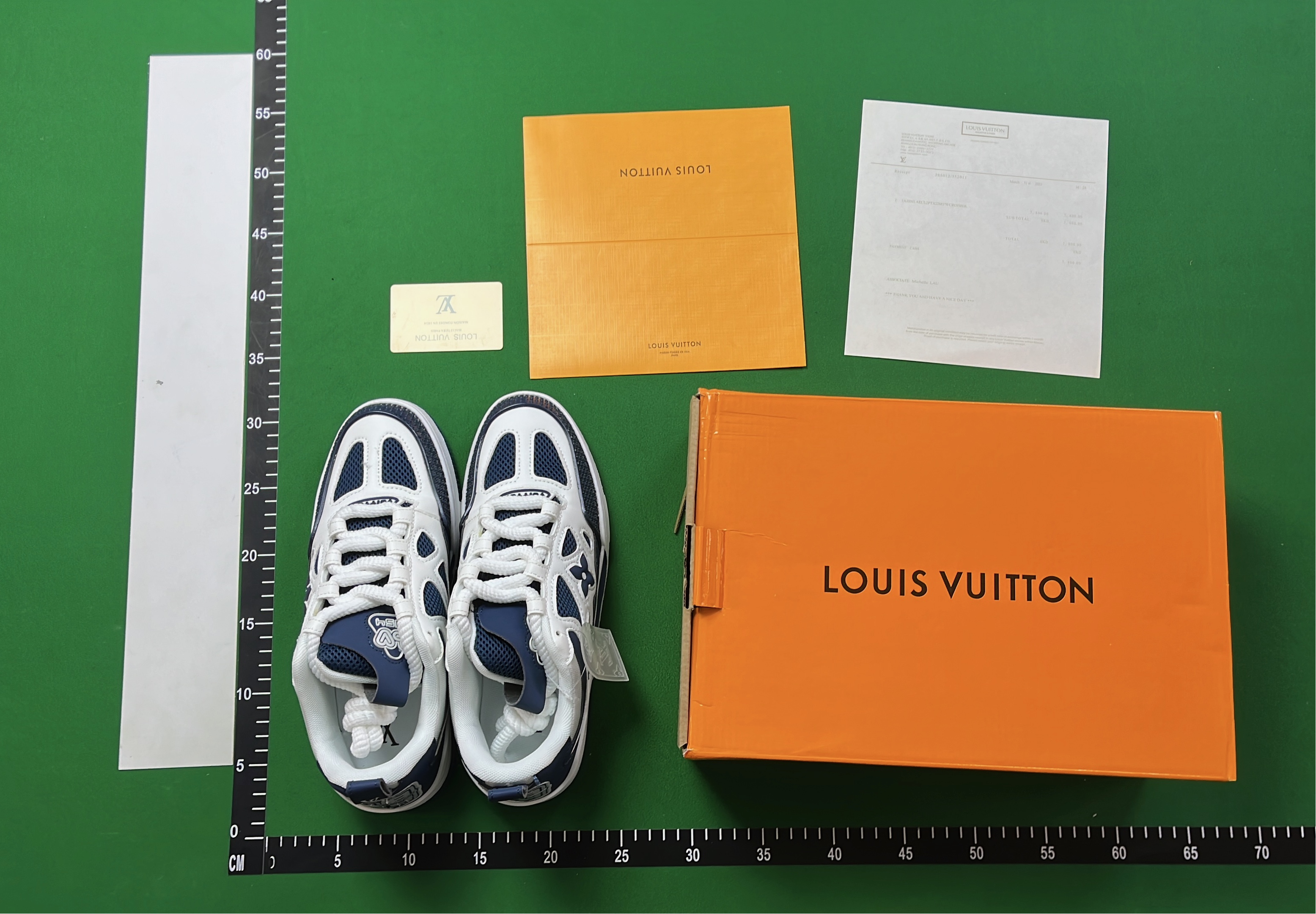 Lv Trainer Sneaker VCJK0521ZVL