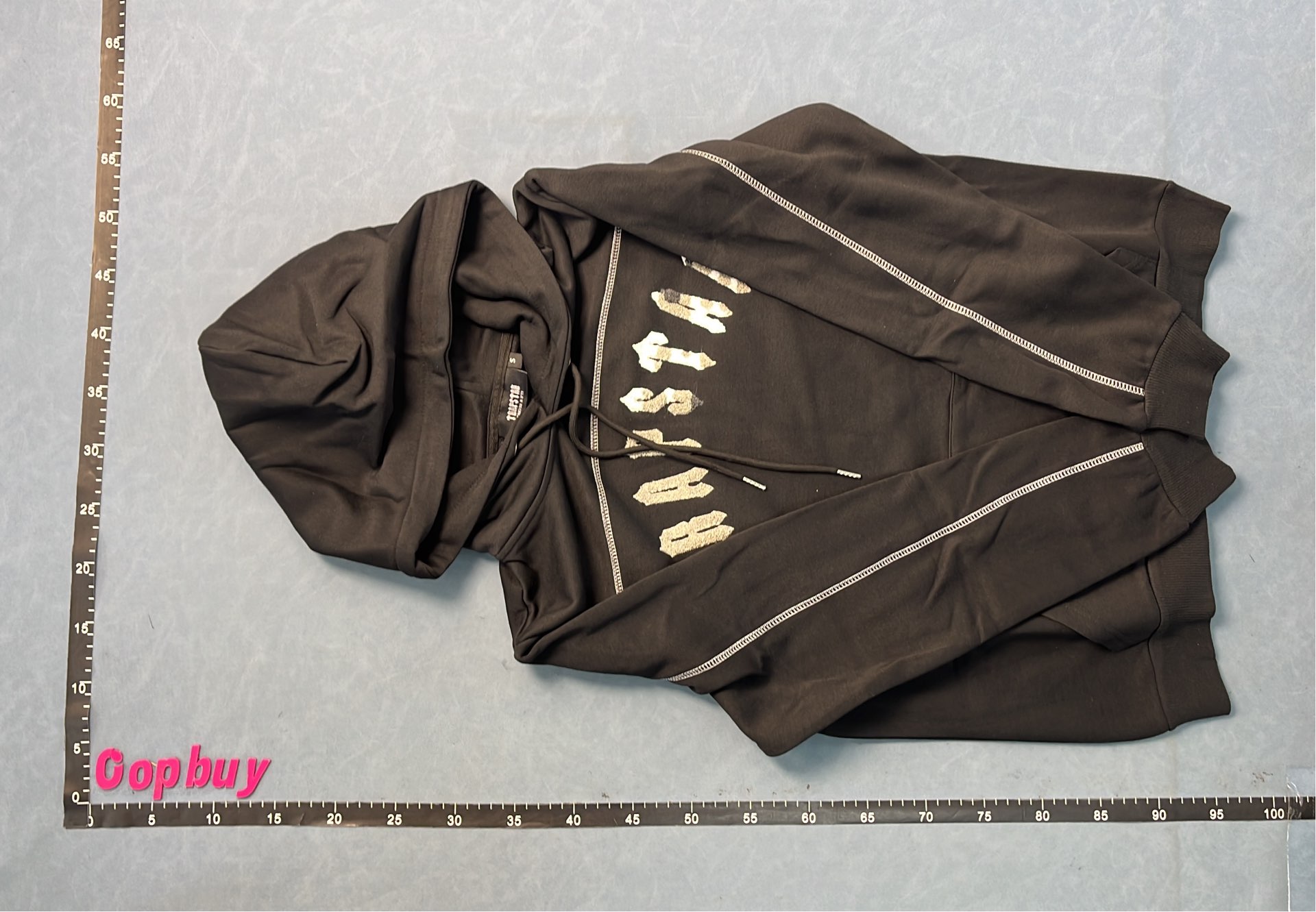 TRAPSTAR Black Hoodie and Jogger Set - Streetwear Fashion