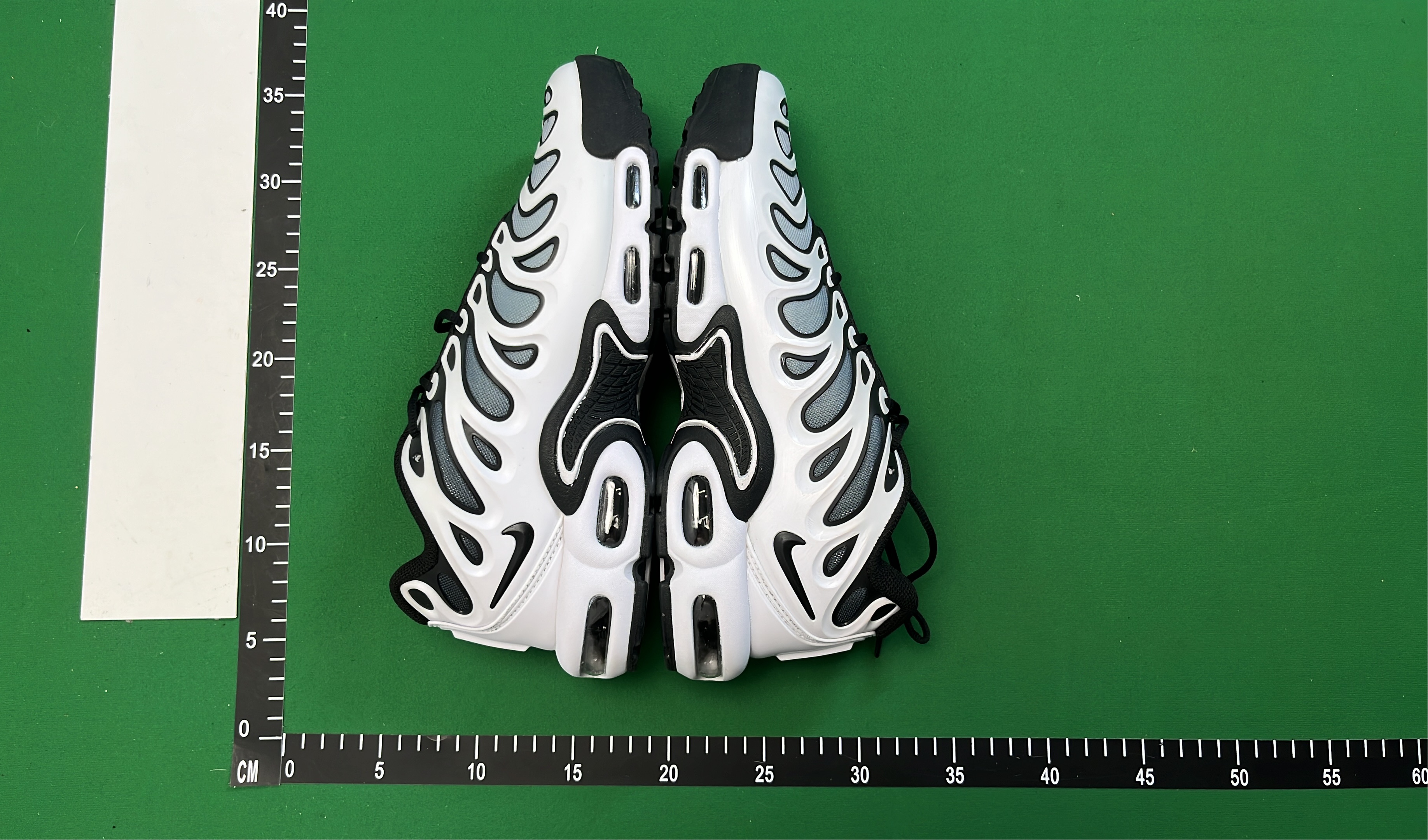 Nike Air Max Plus TN Sneakers