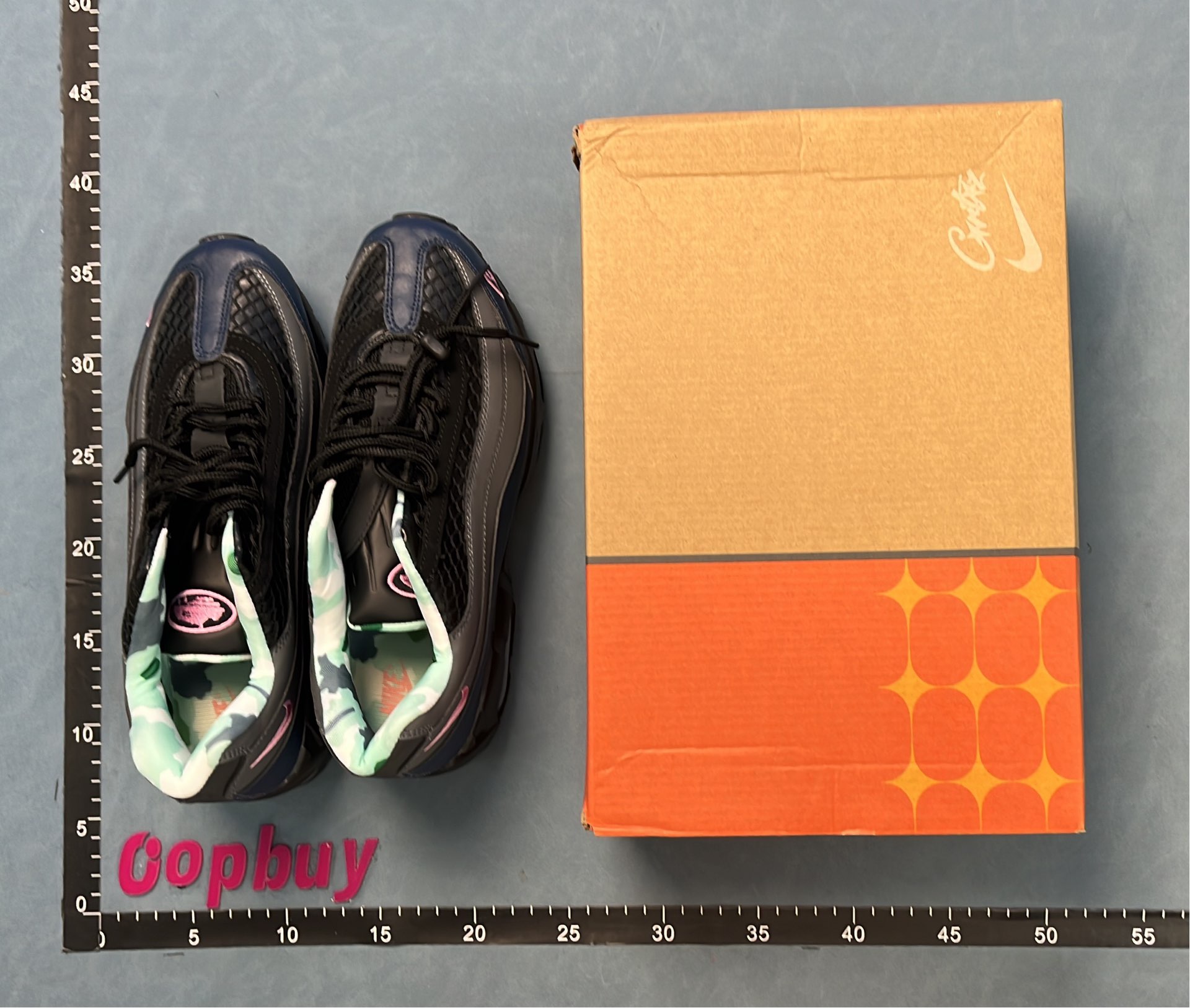 Nike Air Max 95 Sneakers for Men Women