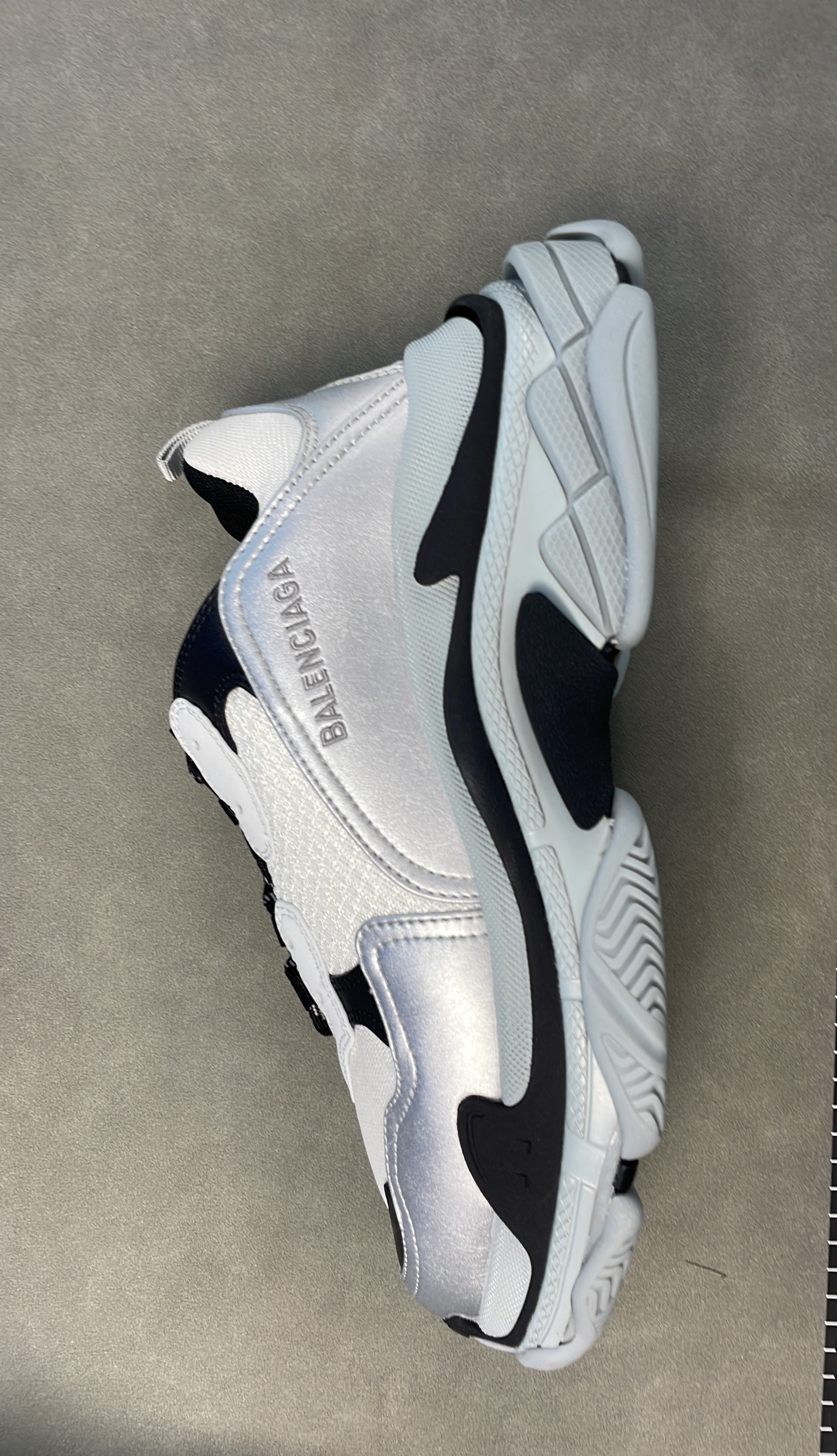 Balenciaga Triple S Sneaker White Beige