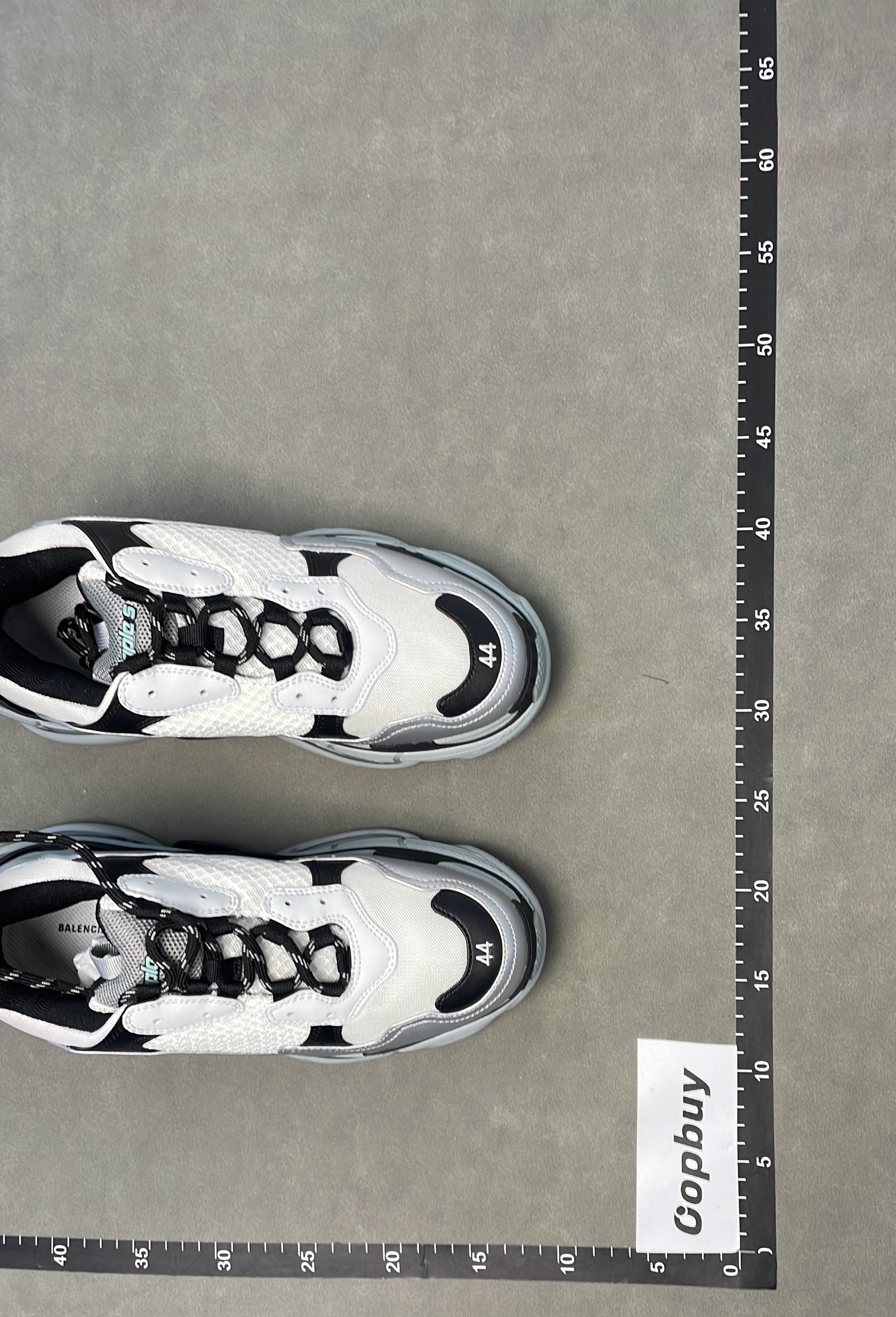 Balenciaga Triple S Sneaker White Beige