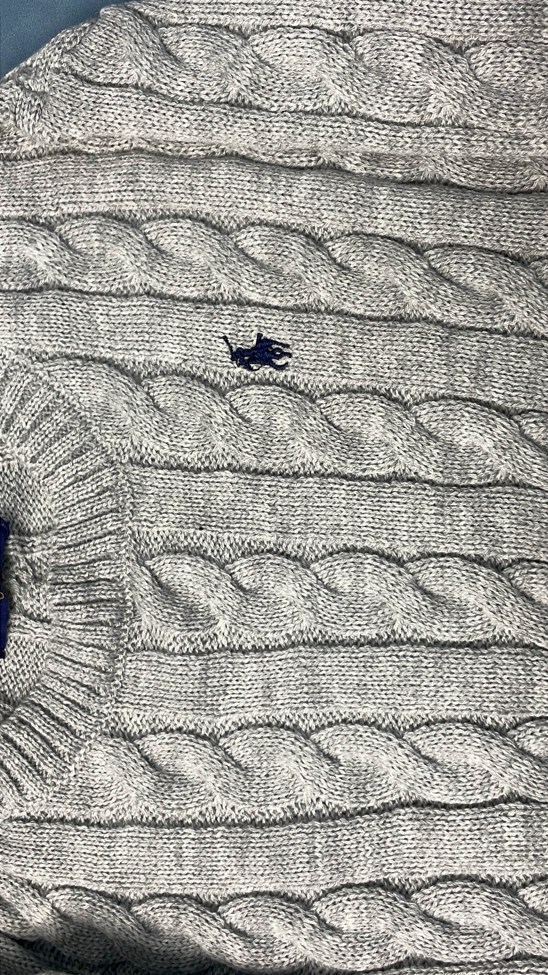 Men's Black Cable Knit V-Neck Sweater
