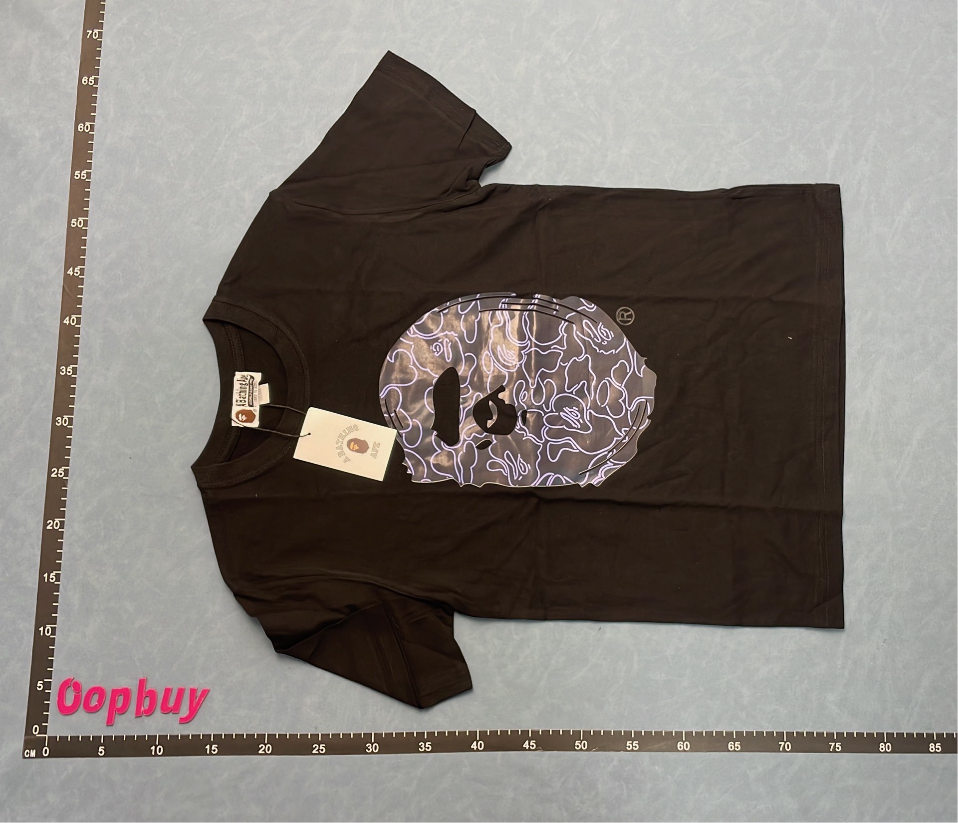 A Bathing Ape T-Shirt Collection - Classic猿头 Design